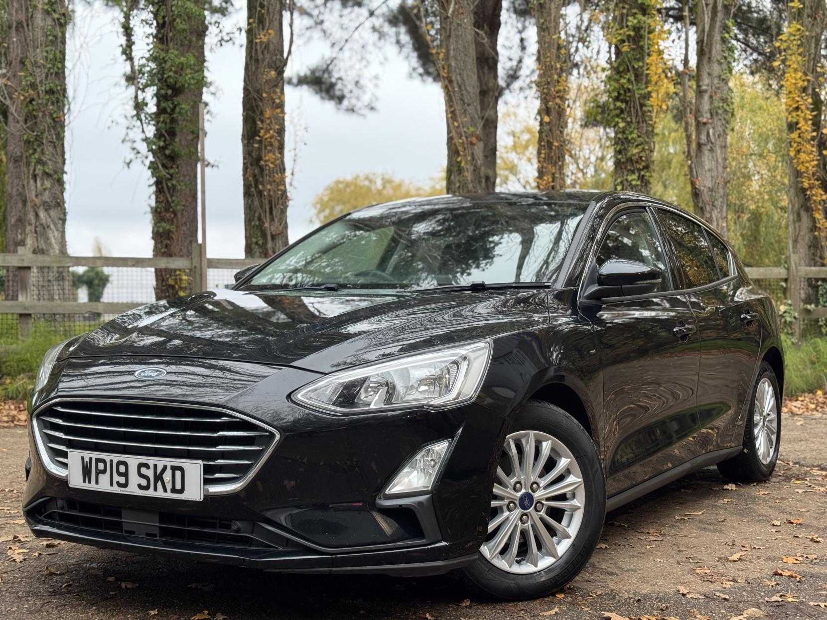 Ford Focus 1.0T EcoBoost Titanium Hatchback 5dr Petrol Manual Euro 6 (s/s) (125 ps)