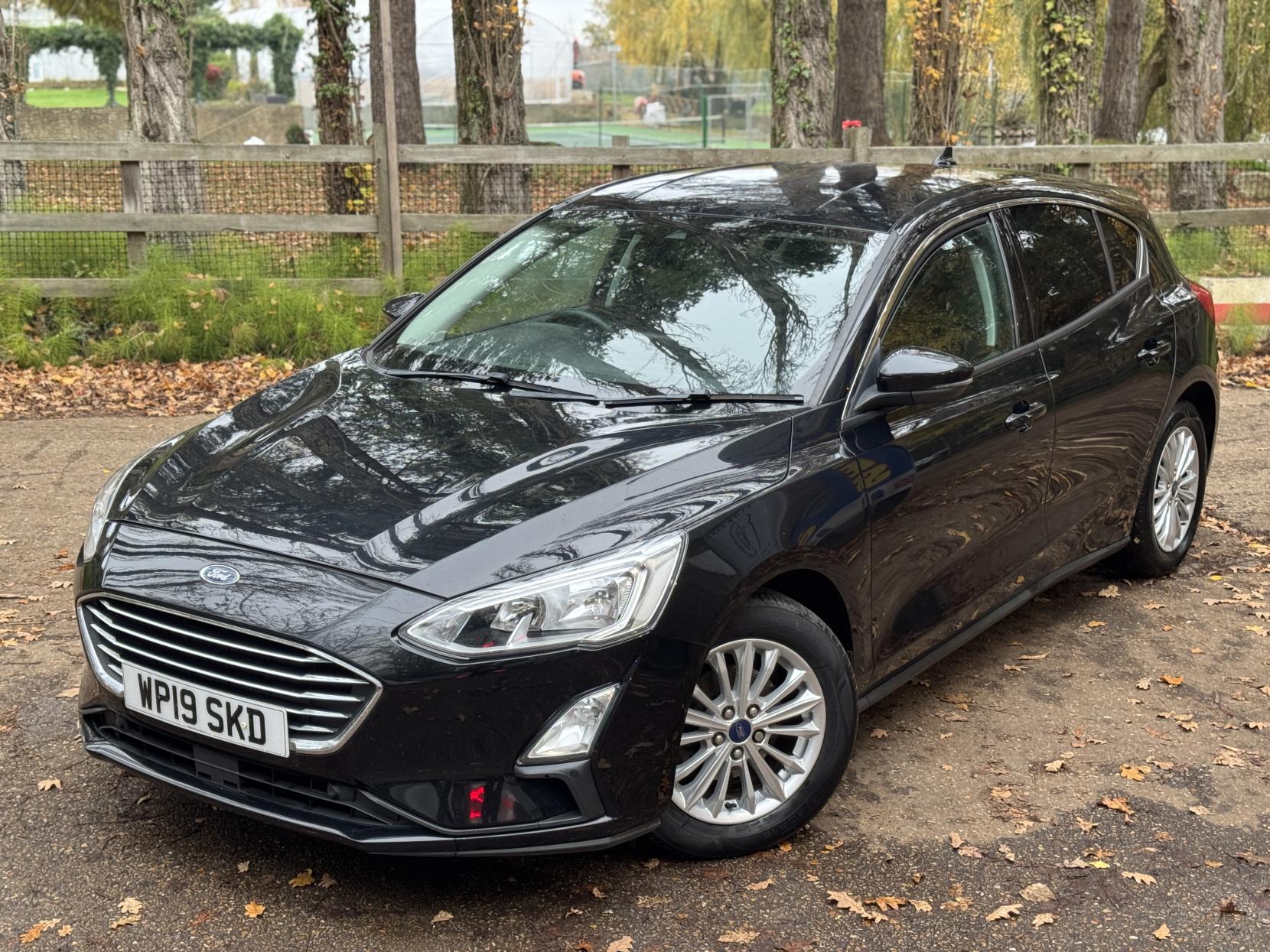 Ford Focus 1.0T EcoBoost Titanium Hatchback 5dr Petrol Manual Euro 6 (s/s) (125 ps)