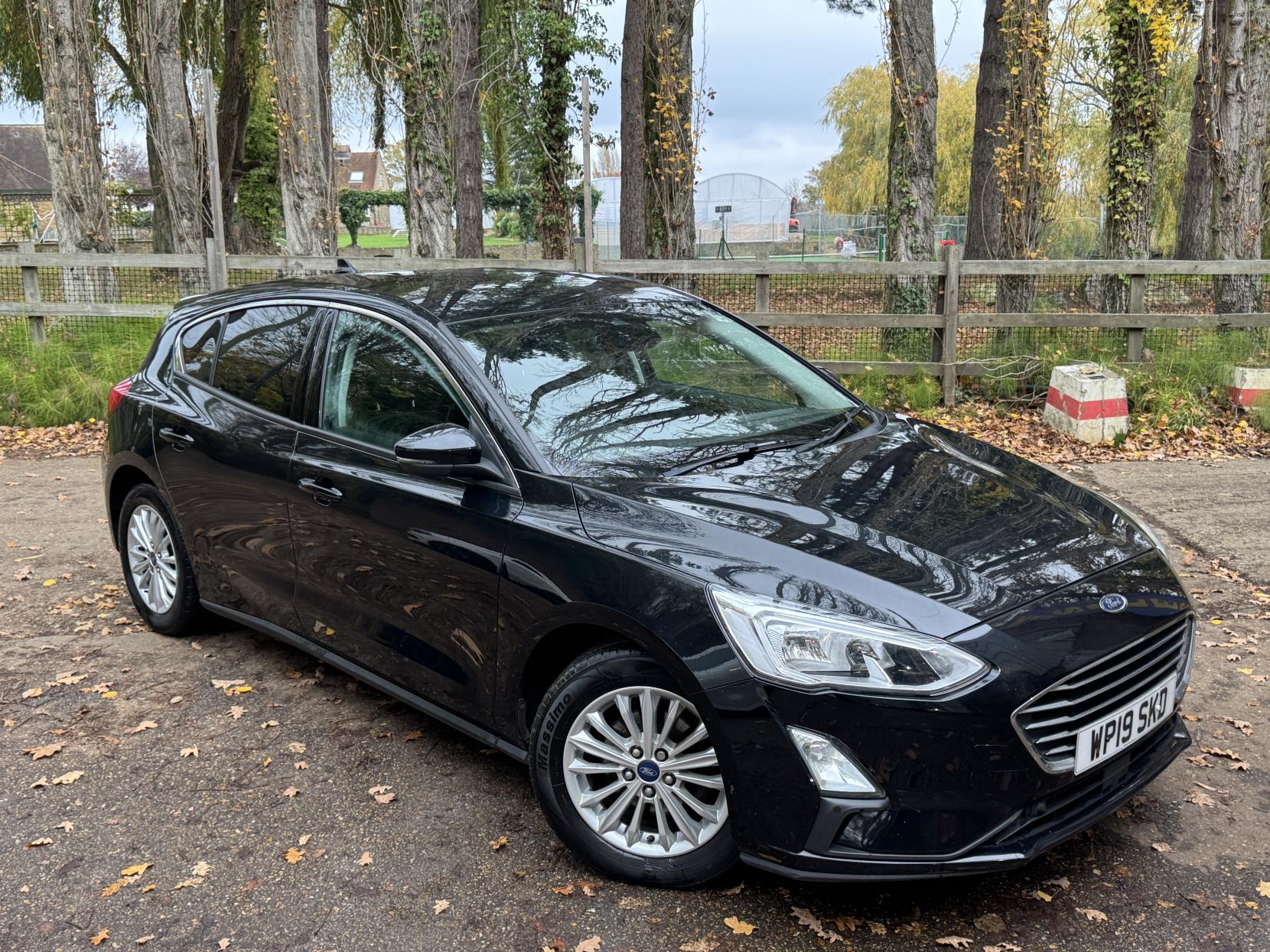 Ford Focus 1.0T EcoBoost Titanium Hatchback 5dr Petrol Manual Euro 6 (s/s) (125 ps)