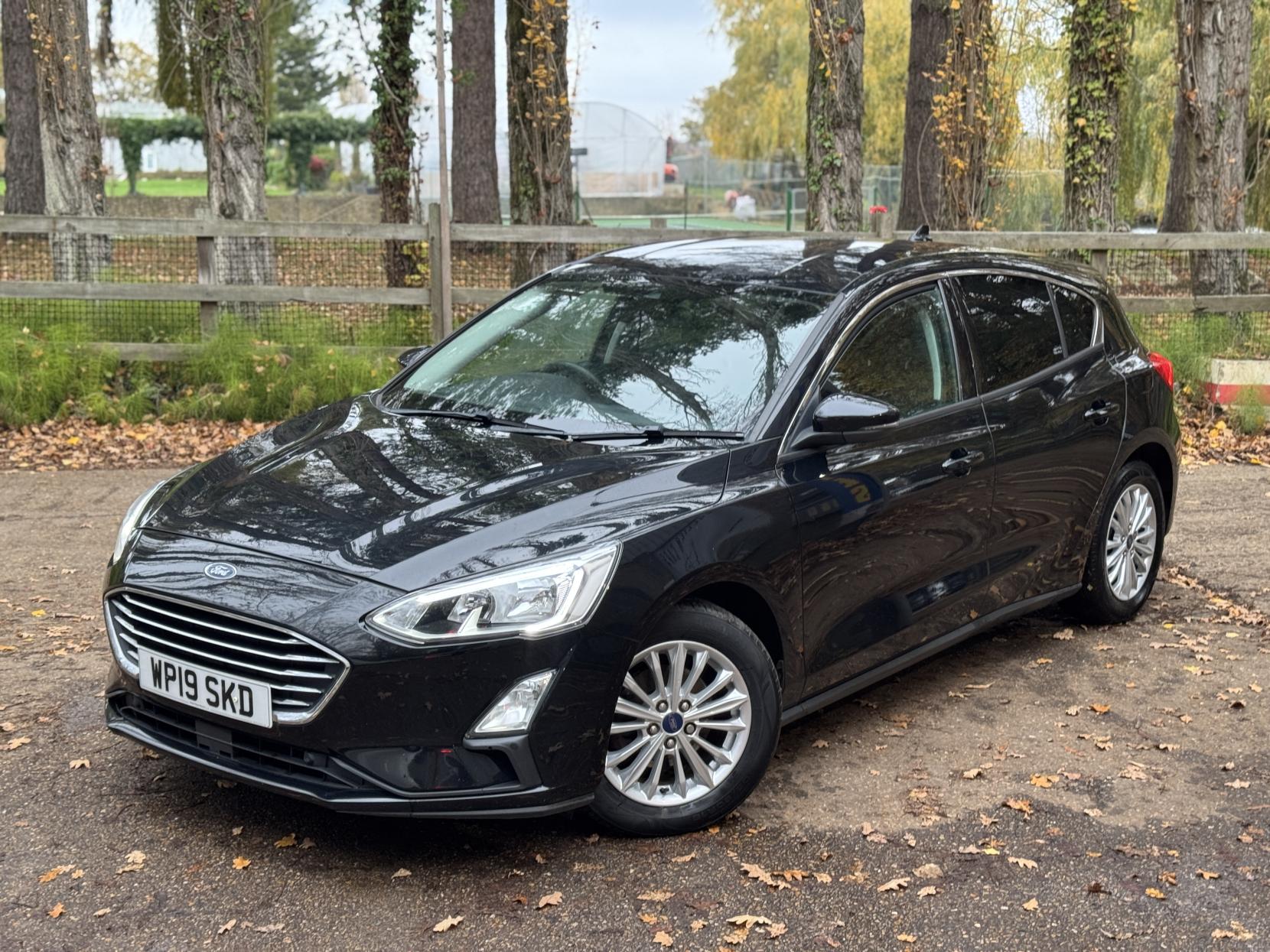 Ford Focus 1.0T EcoBoost Titanium Hatchback 5dr Petrol Manual Euro 6 (s/s) (125 ps)