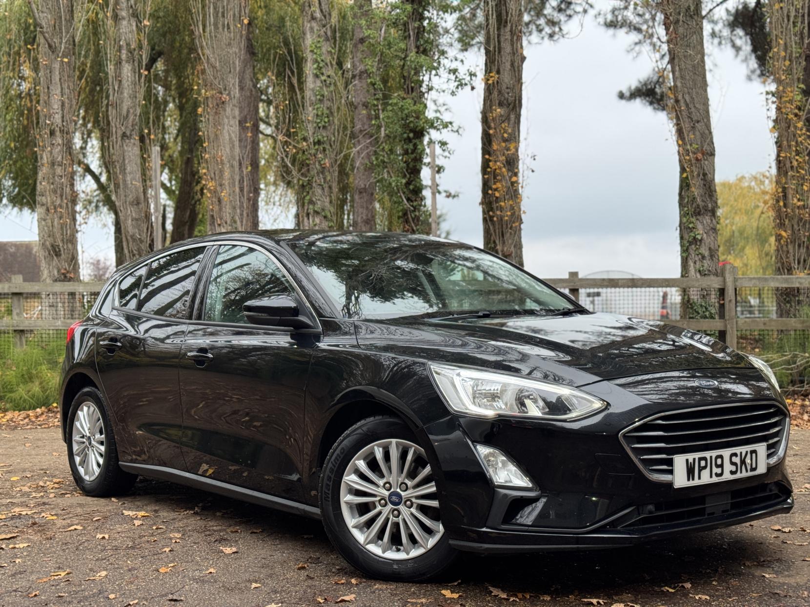 Ford Focus 1.0T EcoBoost Titanium Hatchback 5dr Petrol Manual Euro 6 (s/s) (125 ps)