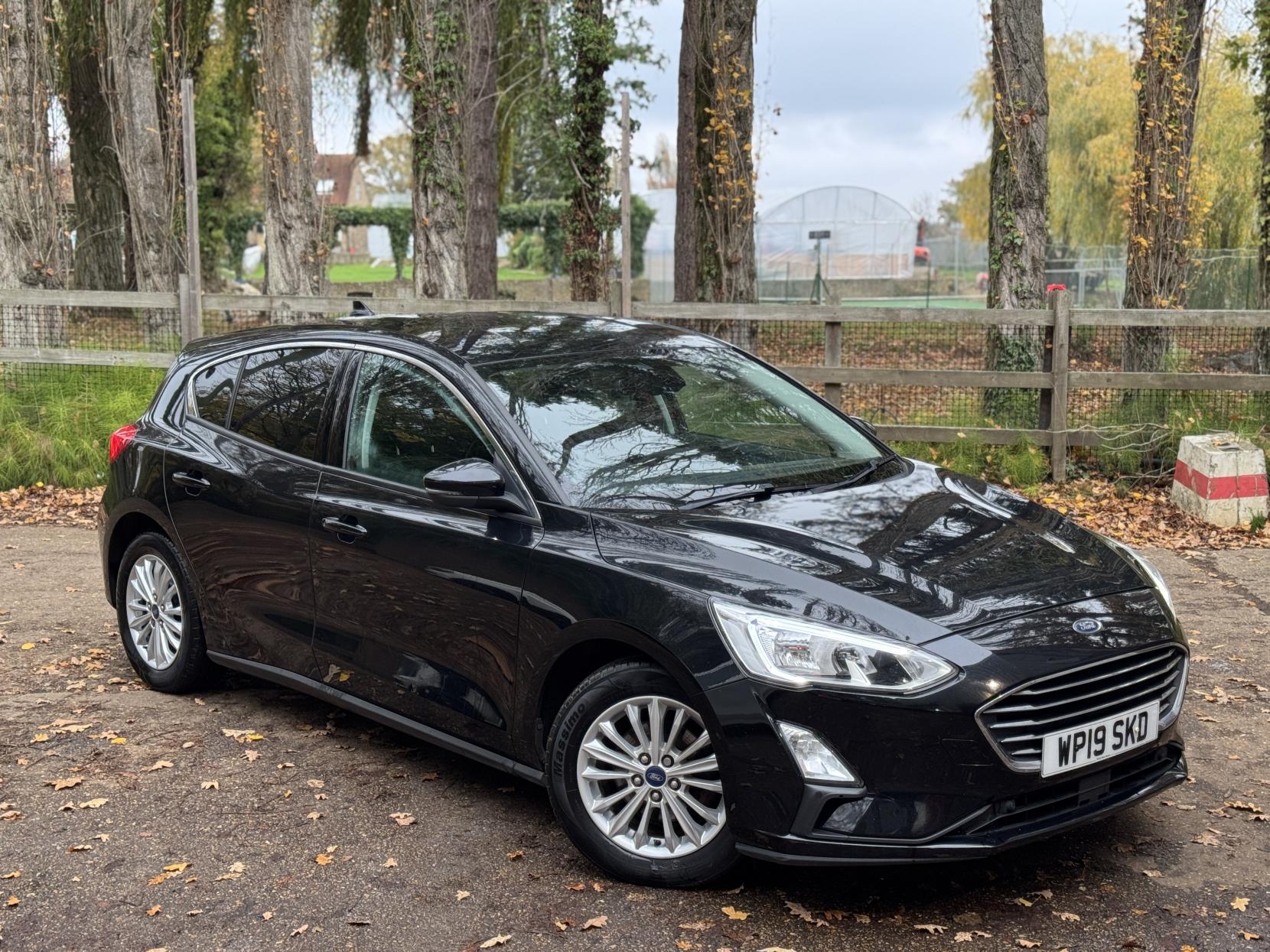 Ford Focus 1.0T EcoBoost Titanium Hatchback 5dr Petrol Manual Euro 6 (s/s) (125 ps)