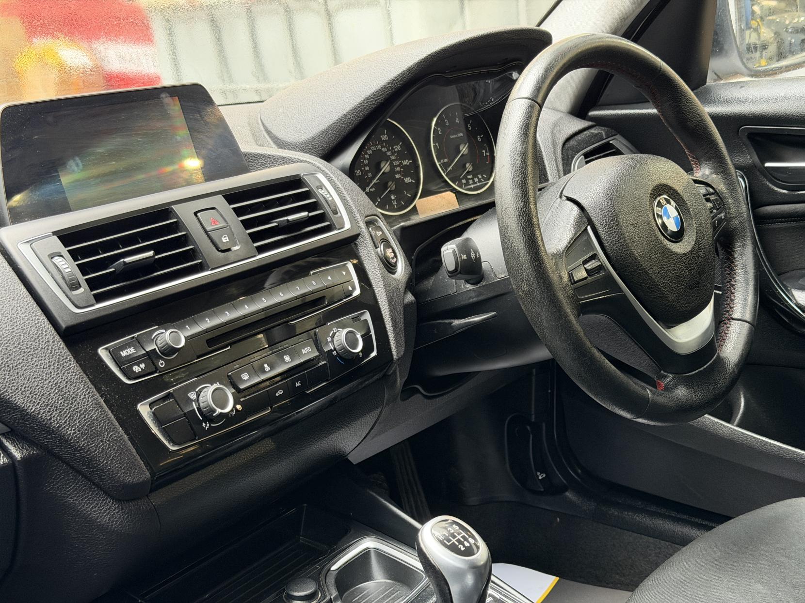 BMW 1 Series 1.5 118i Sport Hatchback 5dr Petrol Manual Euro 6 (s/s) (136 ps)