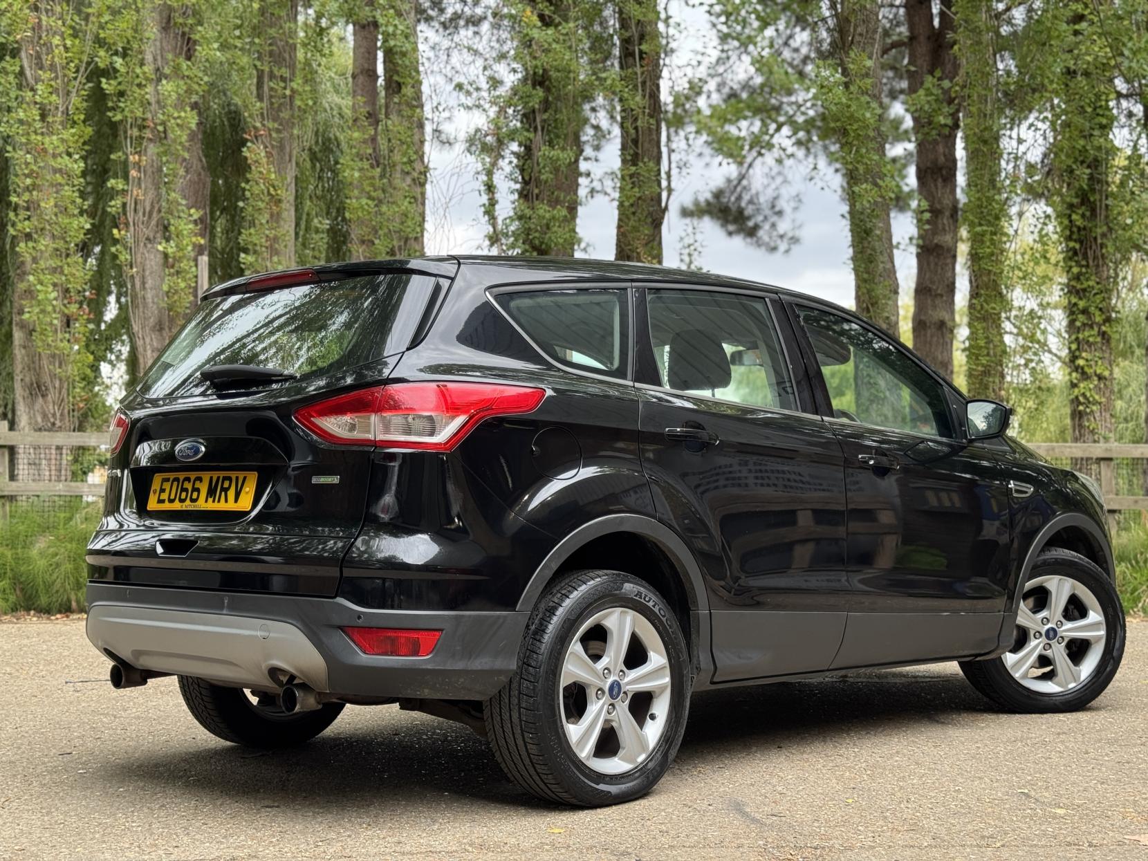 Ford Kuga 1.5T EcoBoost Zetec SUV 5dr Petrol Manual Euro 6 (s/s) (150 ps)