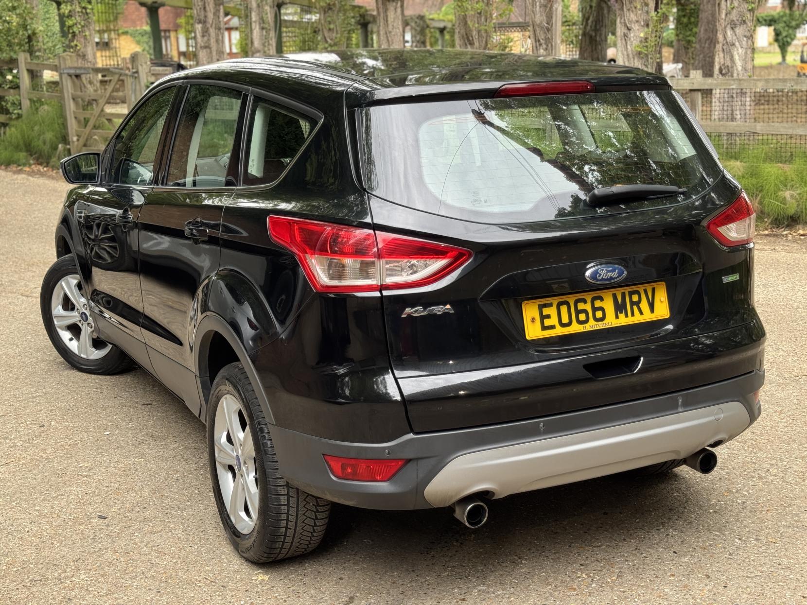 Ford Kuga 1.5T EcoBoost Zetec SUV 5dr Petrol Manual Euro 6 (s/s) (150 ps)