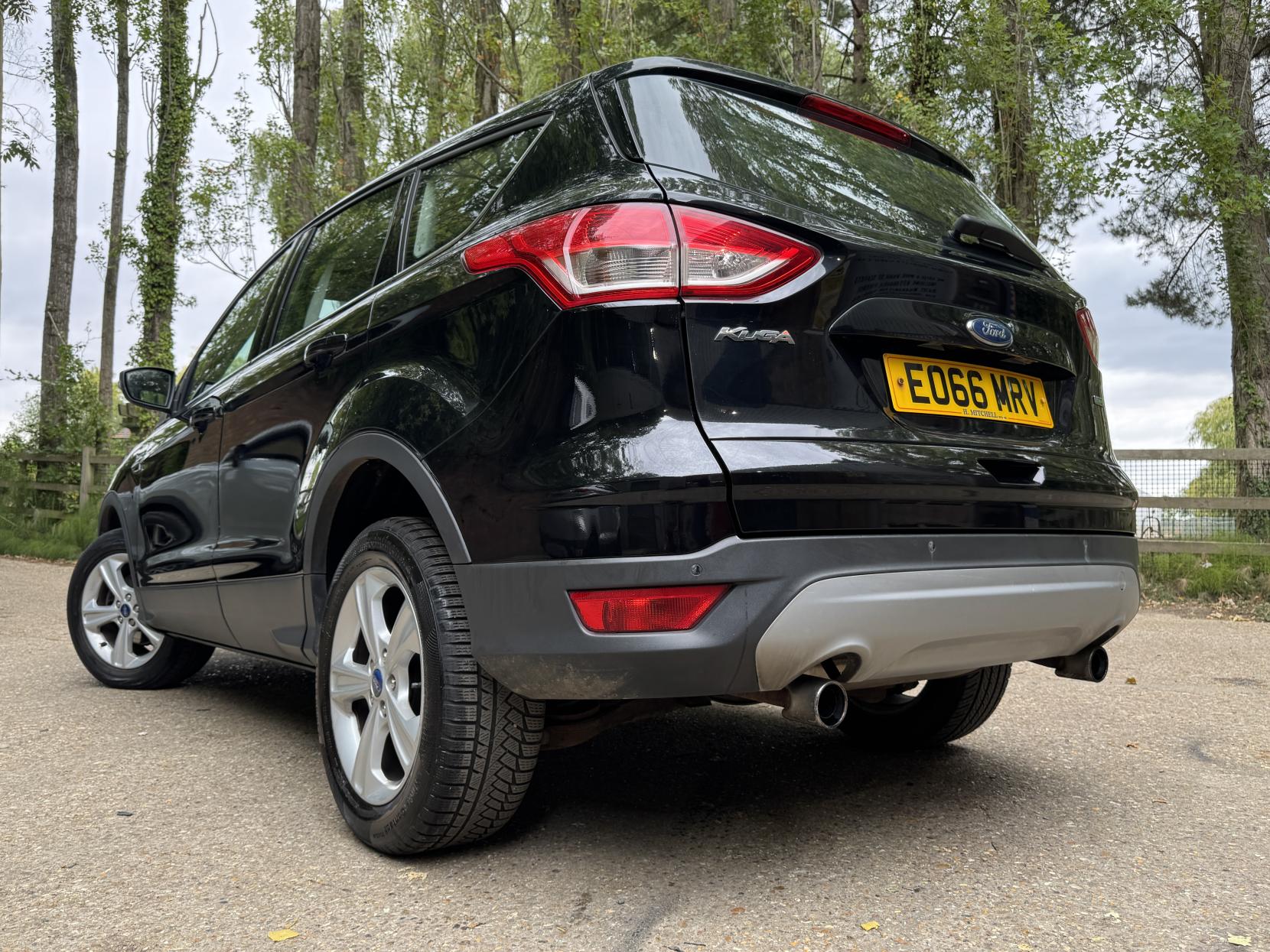 Ford Kuga 1.5T EcoBoost Zetec SUV 5dr Petrol Manual Euro 6 (s/s) (150 ps)