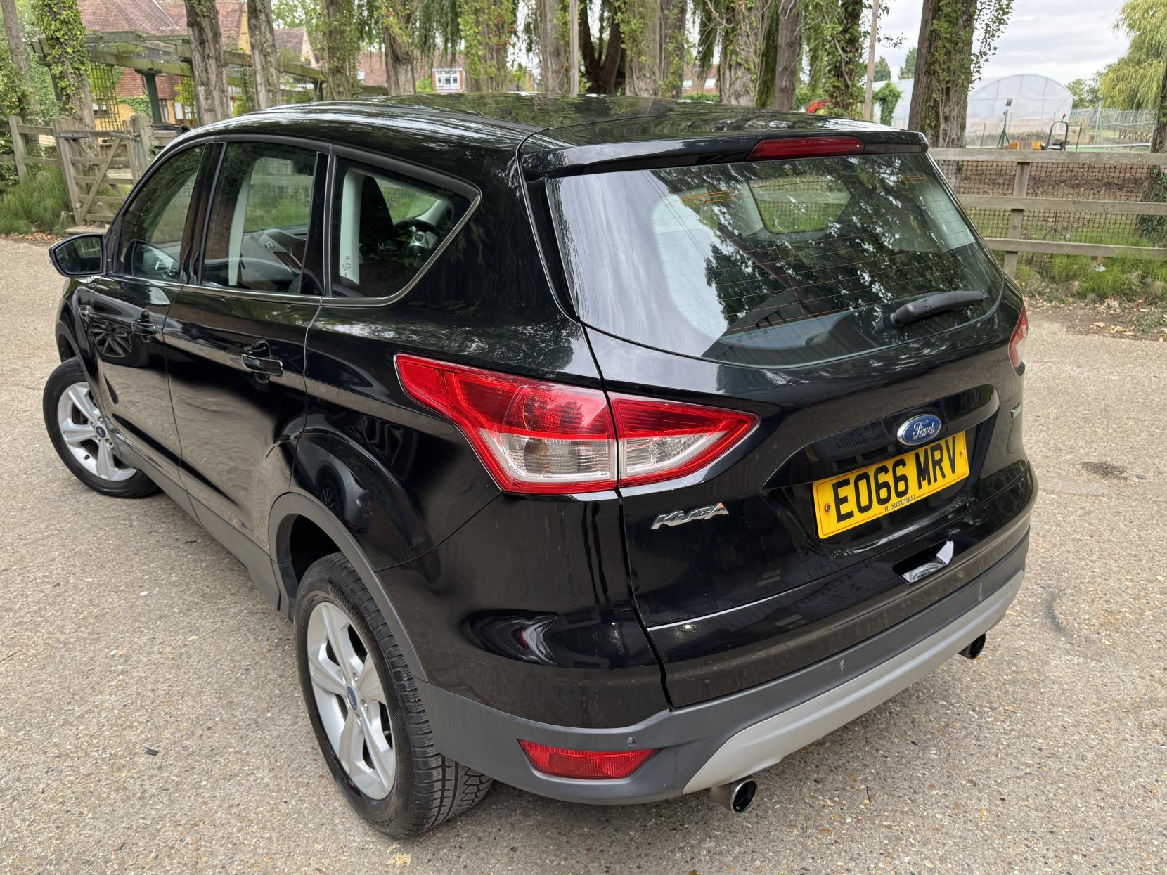 Ford Kuga 1.5T EcoBoost Zetec SUV 5dr Petrol Manual Euro 6 (s/s) (150 ps)