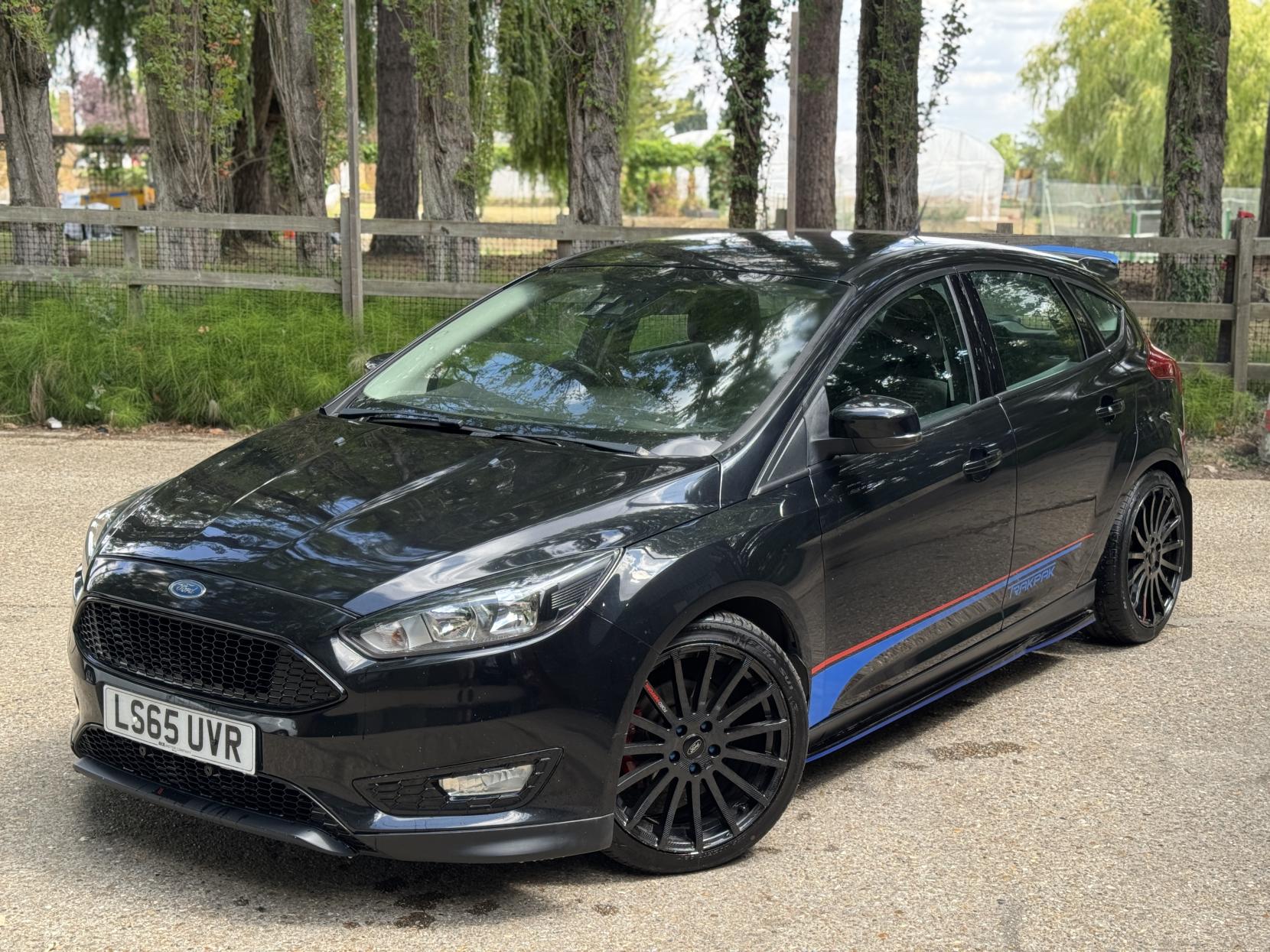 Ford Focus 1.0T EcoBoost Titanium Hatchback 5dr Petrol Manual Euro 6 (s/s) (100 ps)