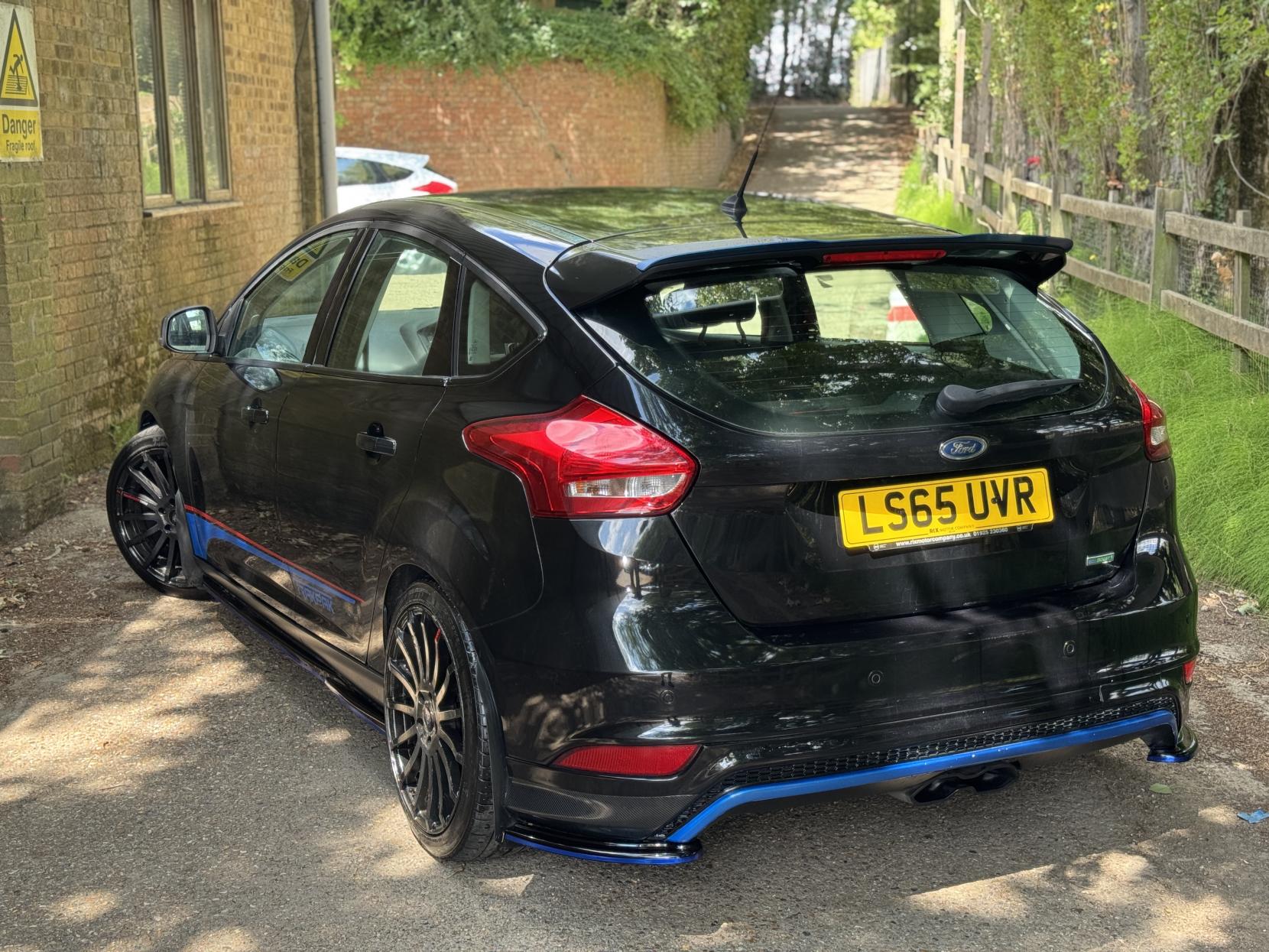 Ford Focus 1.0T EcoBoost Titanium Hatchback 5dr Petrol Manual Euro 6 (s/s) (100 ps)