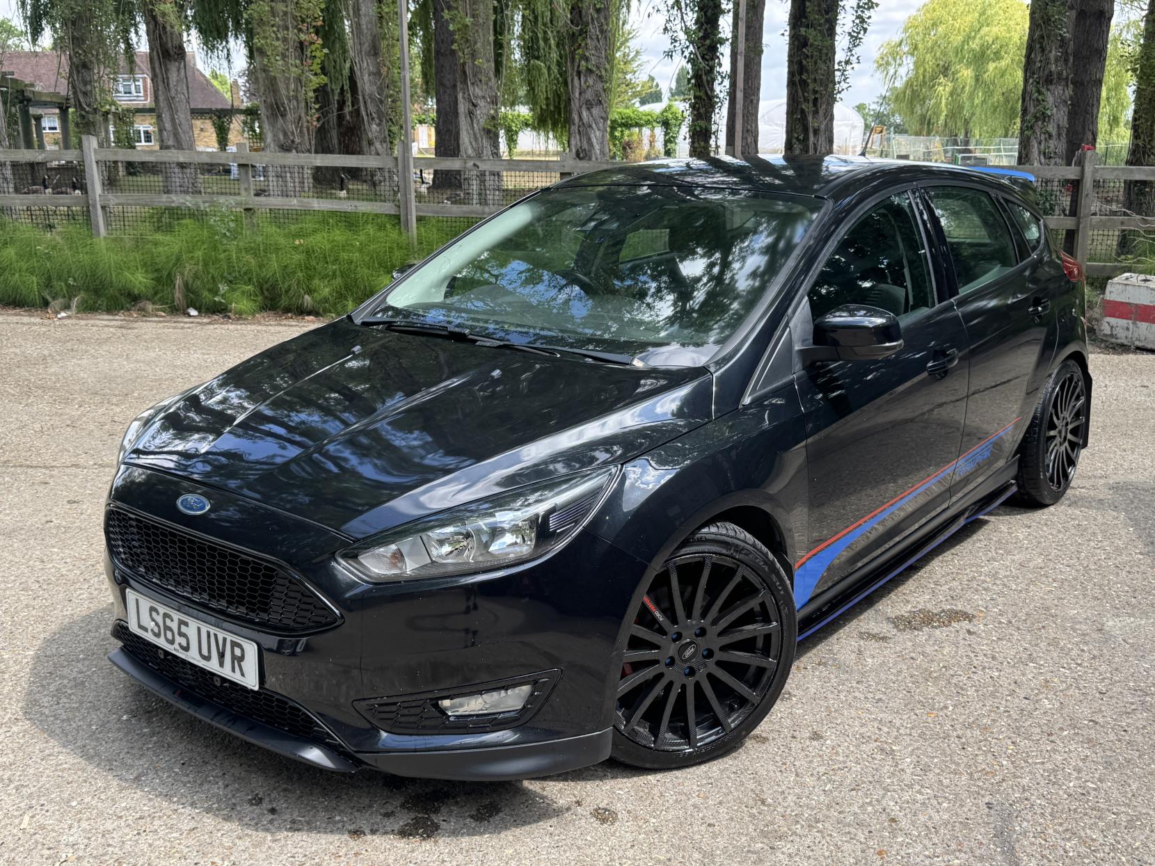Ford Focus 1.0T EcoBoost Titanium Hatchback 5dr Petrol Manual Euro 6 (s/s) (100 ps)