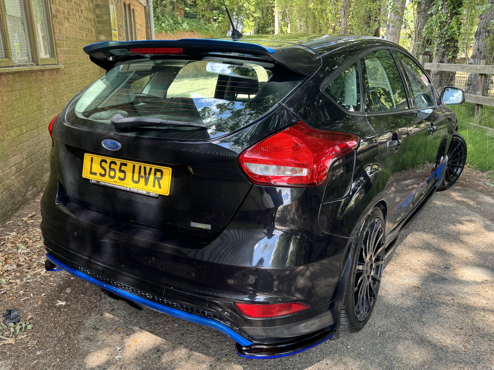 Ford Focus 1.0T EcoBoost Titanium Hatchback 5dr Petrol Manual Euro 6 (s/s) (100 ps)