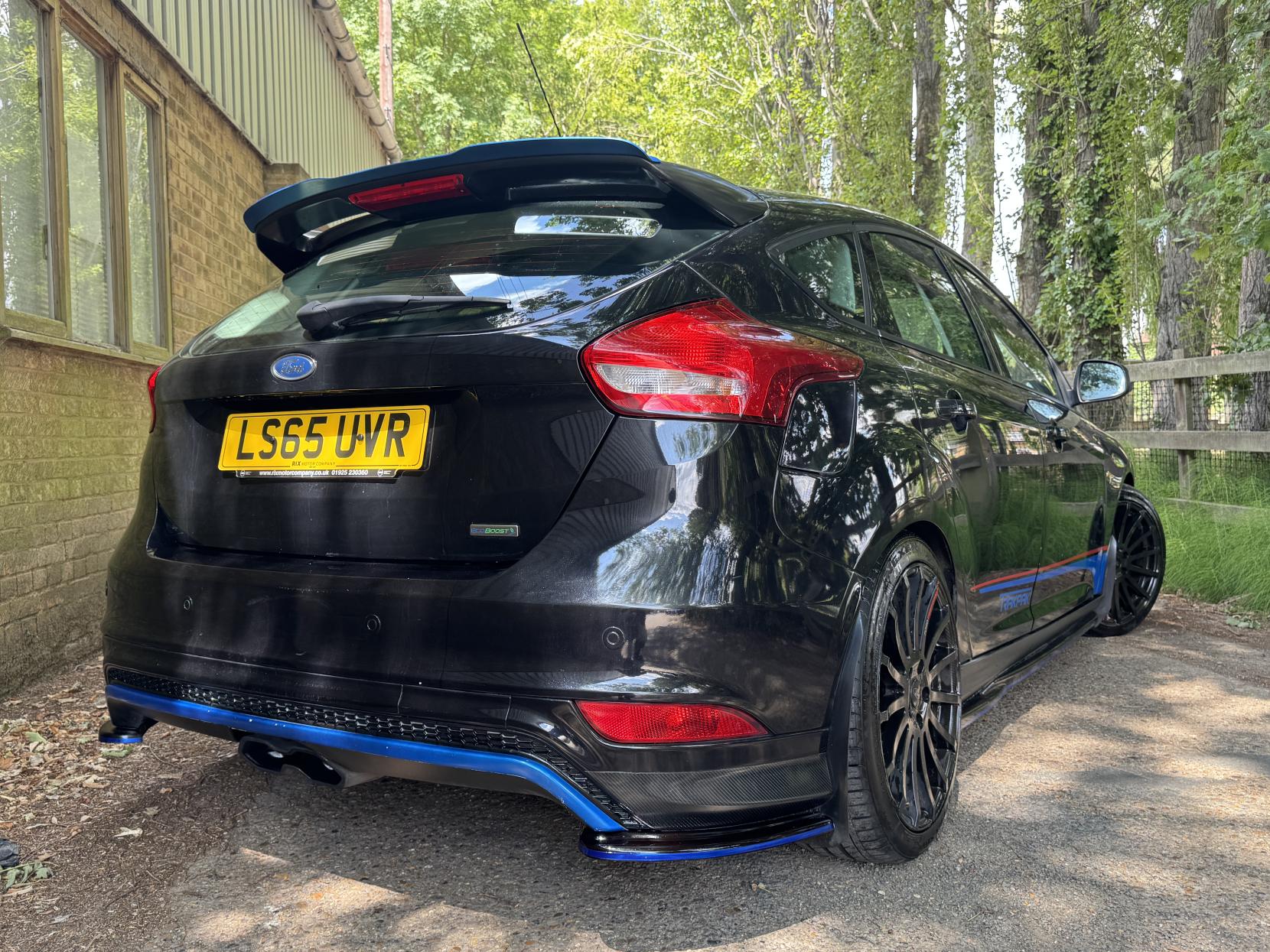 Ford Focus 1.0T EcoBoost Titanium Hatchback 5dr Petrol Manual Euro 6 (s/s) (100 ps)