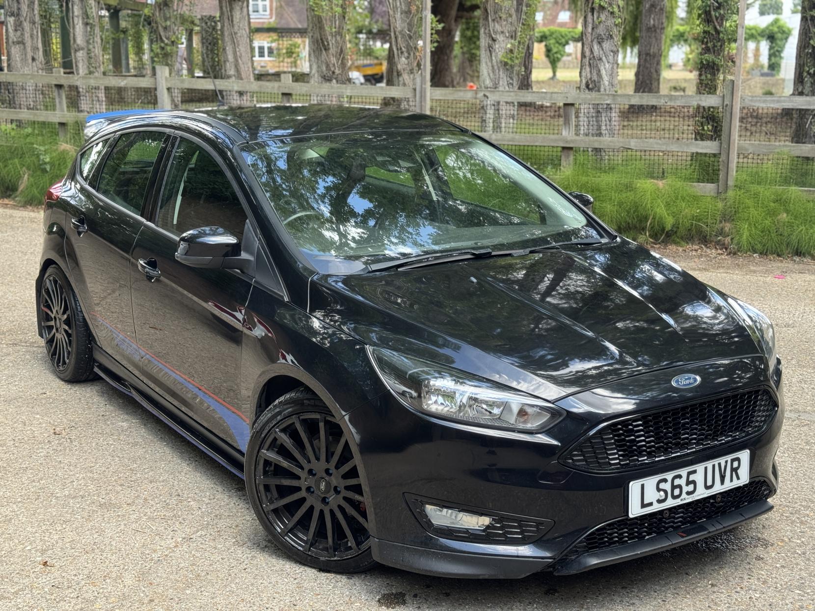 Ford Focus 1.0T EcoBoost Titanium Hatchback 5dr Petrol Manual Euro 6 (s/s) (100 ps)