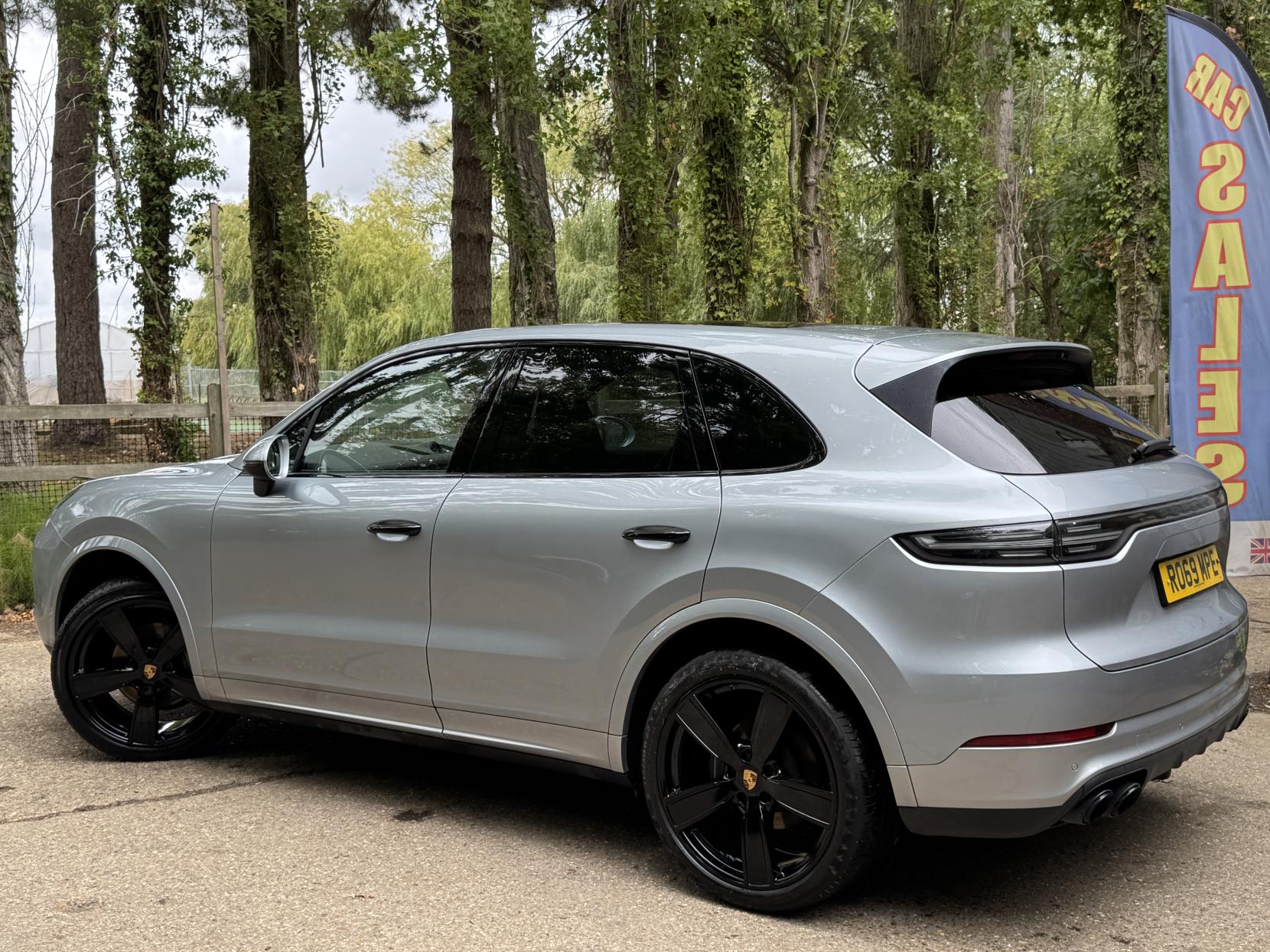 Porsche Cayenne 3.0T V6 GPF SUV 5dr Petrol TiptronicS 4WD Euro 6 (s/s) (340 ps)