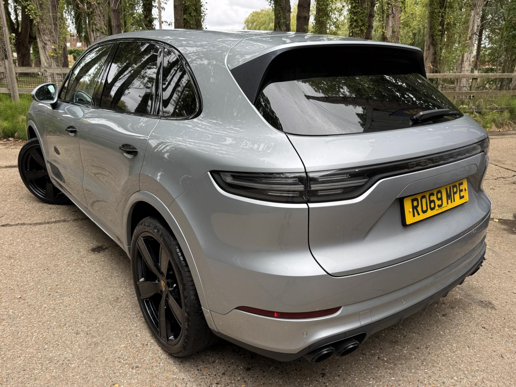 Porsche Cayenne 3.0T V6 GPF SUV 5dr Petrol TiptronicS 4WD Euro 6 (s/s) (340 ps)