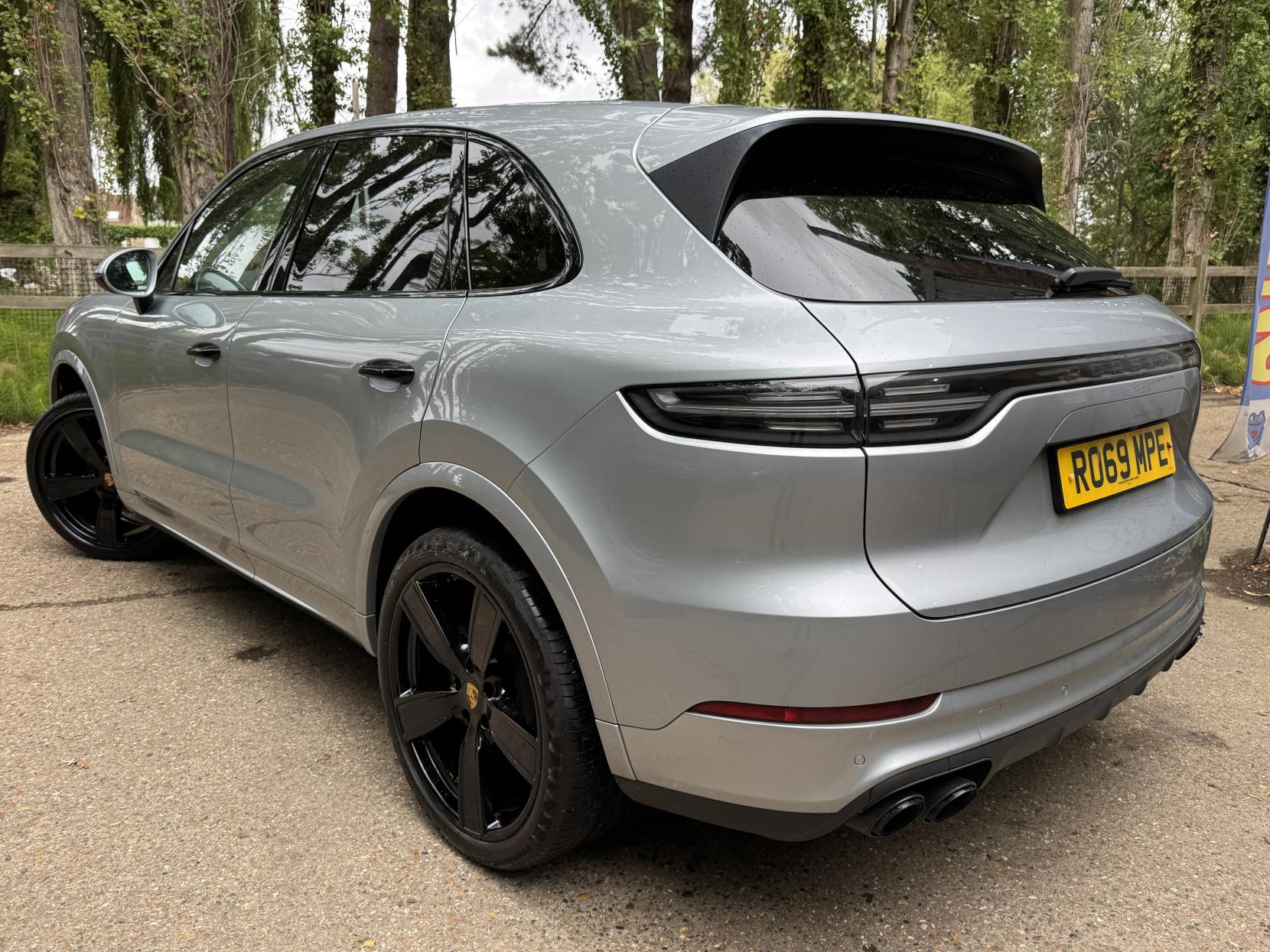 Porsche Cayenne 3.0T V6 GPF SUV 5dr Petrol TiptronicS 4WD Euro 6 (s/s) (340 ps)