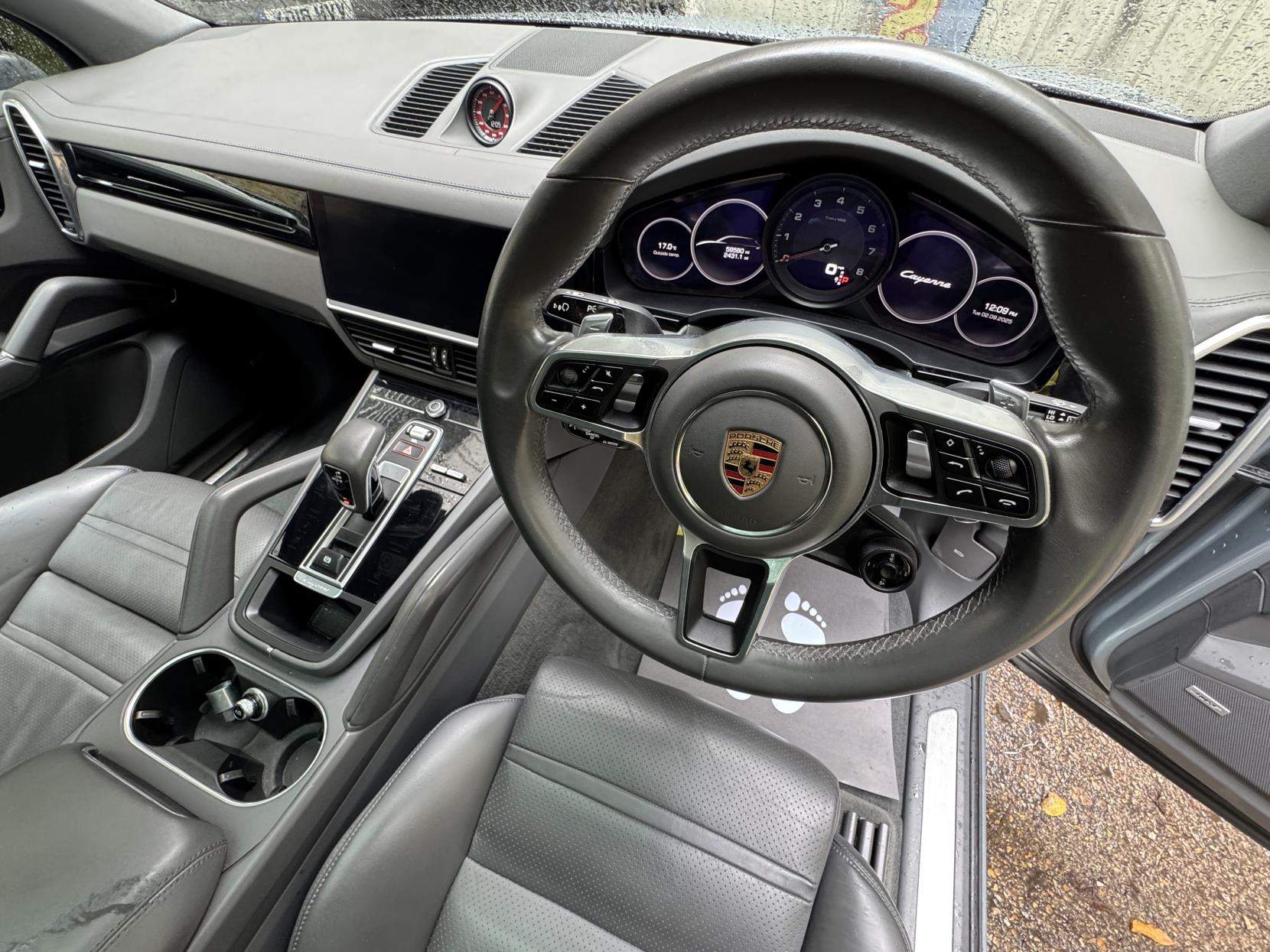 Porsche Cayenne 3.0T V6 GPF SUV 5dr Petrol TiptronicS 4WD Euro 6 (s/s) (340 ps)