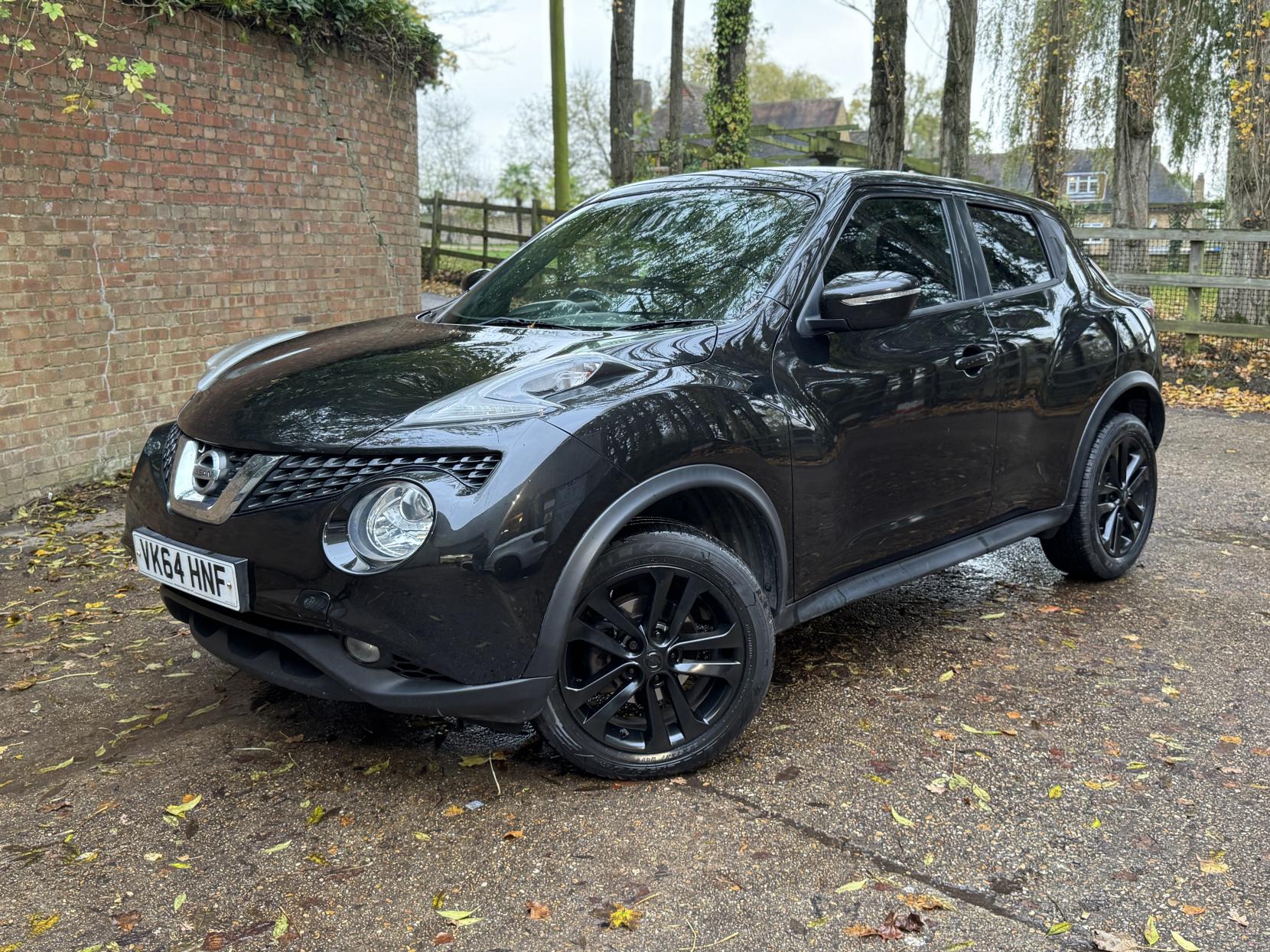 Nissan Juke 1.2 DIG-T Acenta Premium SUV 5dr Petrol Manual 6Spd Euro 5 (s/s) (115 ps)