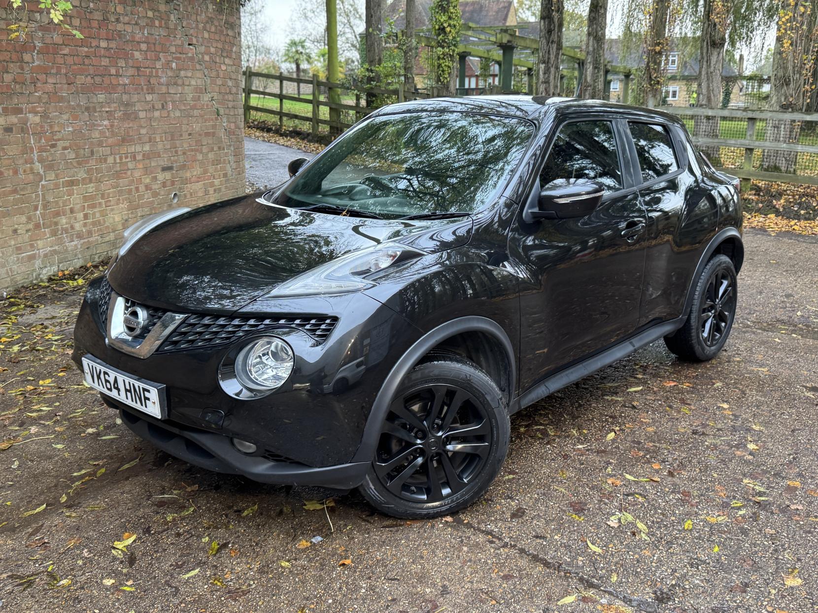 Nissan Juke 1.2 DIG-T Acenta Premium SUV 5dr Petrol Manual 6Spd Euro 5 (s/s) (115 ps)