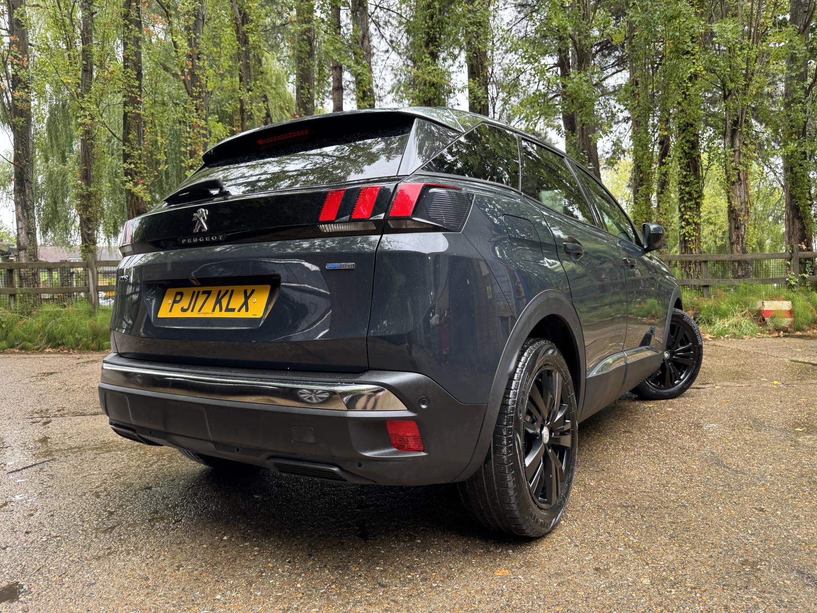 Peugeot 3008 1.2 PureTech Allure SUV 5dr Petrol Manual Euro 6 (s/s) (130 ps)