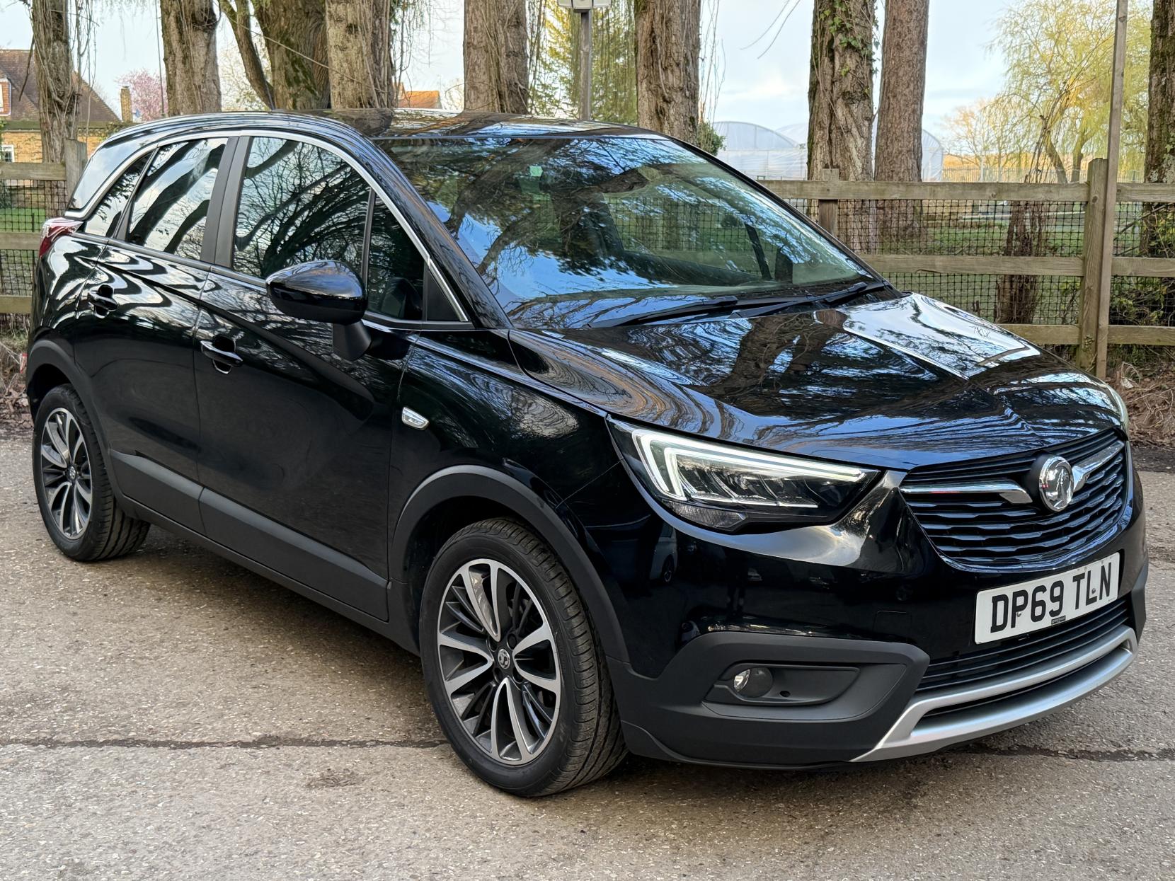 Vauxhall Crossland X 1.2 Elite Nav SUV 5dr Petrol Manual Euro 6 (s/s) (83 ps)