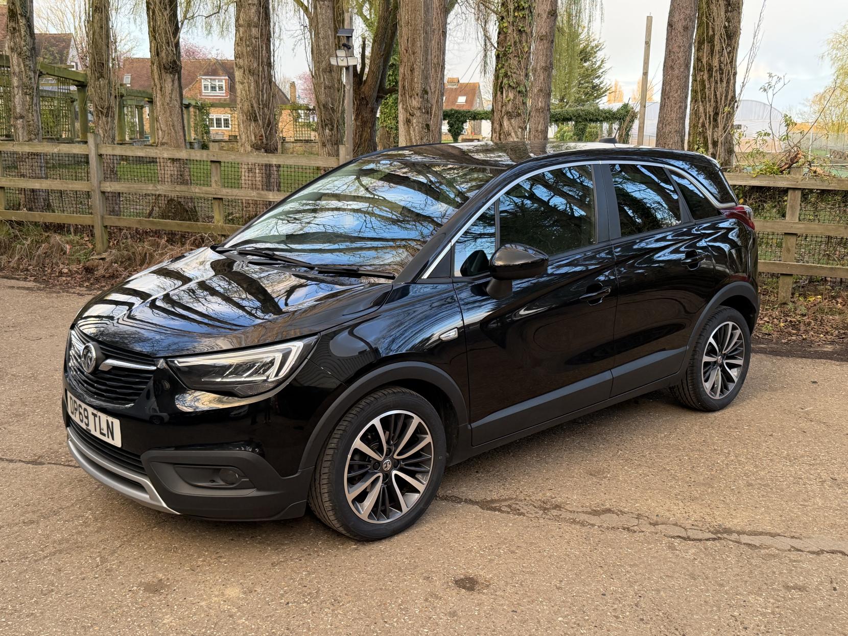 Vauxhall Crossland X 1.2 Elite Nav SUV 5dr Petrol Manual Euro 6 (s/s) (83 ps)