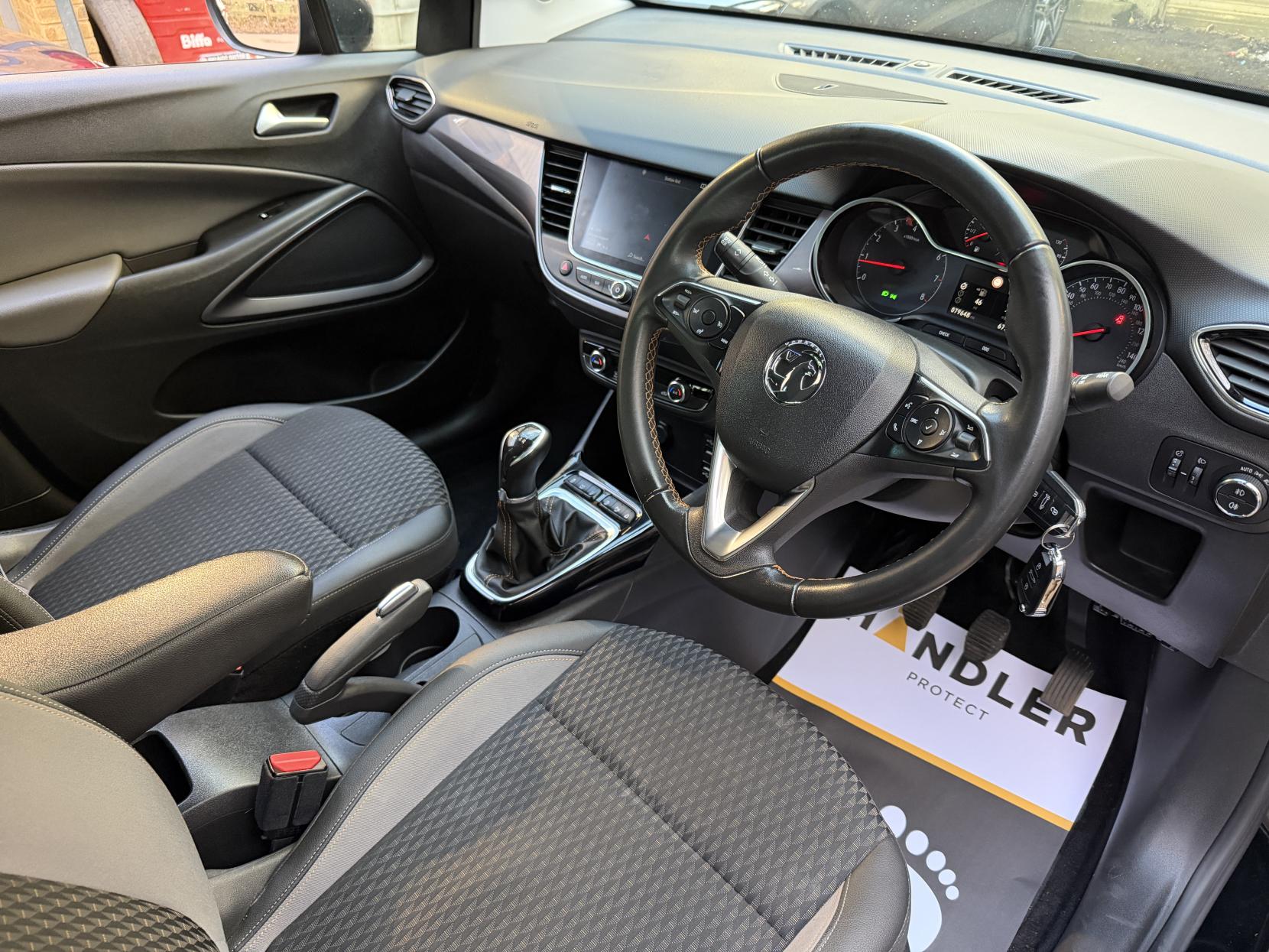 Vauxhall Crossland X 1.2 Elite Nav SUV 5dr Petrol Manual Euro 6 (s/s) (83 ps)