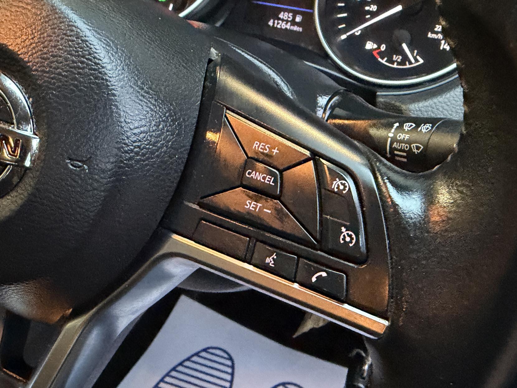 Nissan Qashqai 1.3 DIG-T Acenta Premium SUV 5dr Petrol Manual Euro 6 (s/s) (140 ps)