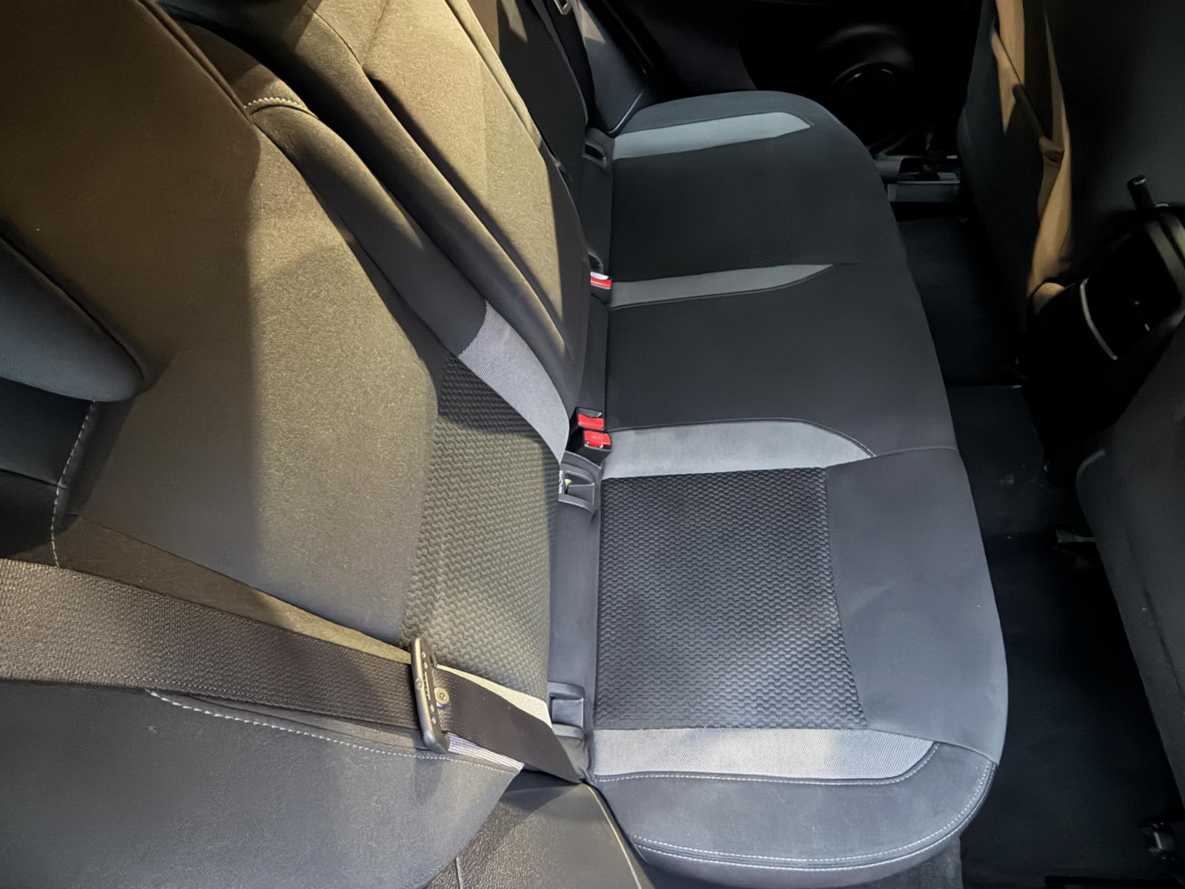 Nissan Qashqai 1.3 DIG-T Acenta Premium SUV 5dr Petrol Manual Euro 6 (s/s) (140 ps)