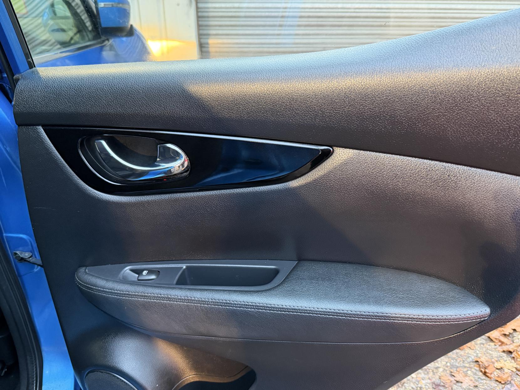 Nissan Qashqai 1.3 DIG-T Acenta Premium SUV 5dr Petrol Manual Euro 6 (s/s) (140 ps)