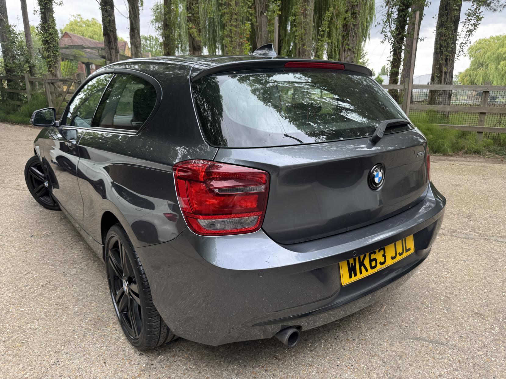 BMW 1 Series 1.6 116i Sport Hatchback 3dr Petrol Manual Euro 6 (s/s) (136 ps)