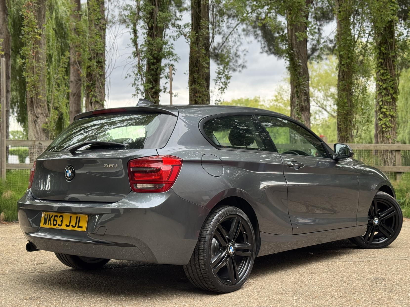 BMW 1 Series 1.6 116i Sport Hatchback 3dr Petrol Manual Euro 6 (s/s) (136 ps)