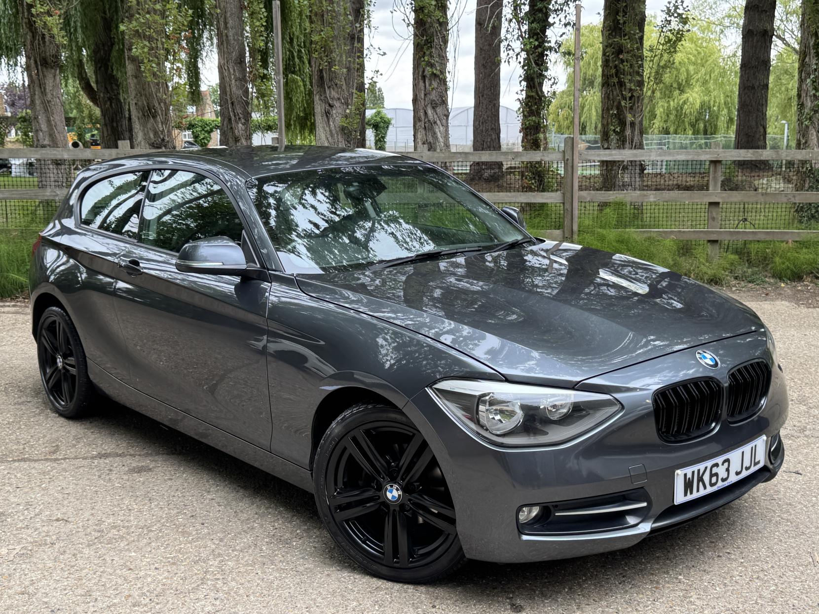 BMW 1 Series 1.6 116i Sport Hatchback 3dr Petrol Manual Euro 6 (s/s) (136 ps)