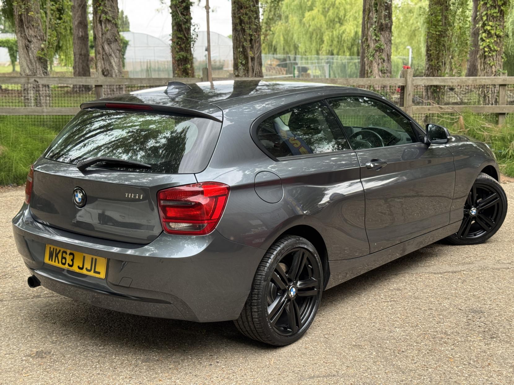 BMW 1 Series 1.6 116i Sport Hatchback 3dr Petrol Manual Euro 6 (s/s) (136 ps)