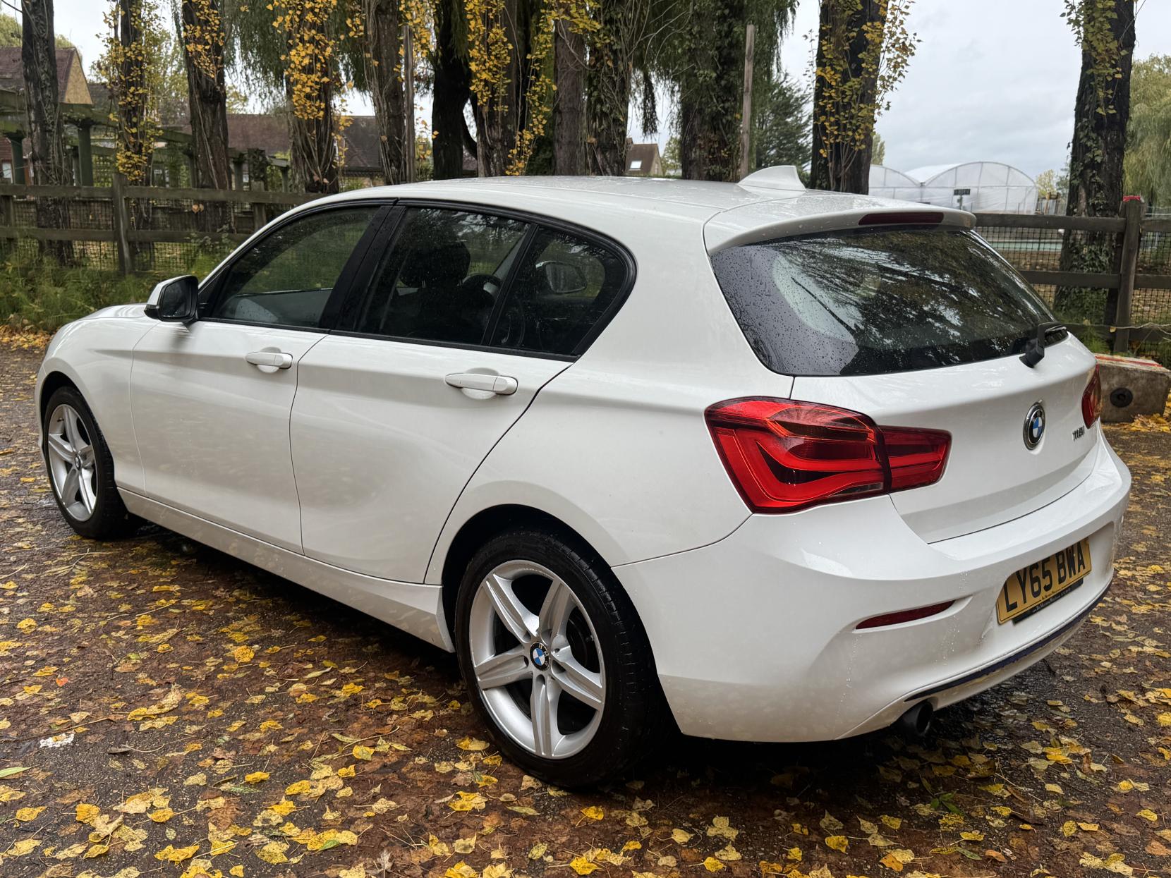 BMW 1 Series 1.5 118i Sport Hatchback 5dr Petrol Manual Euro 6 (s/s) (136 ps)