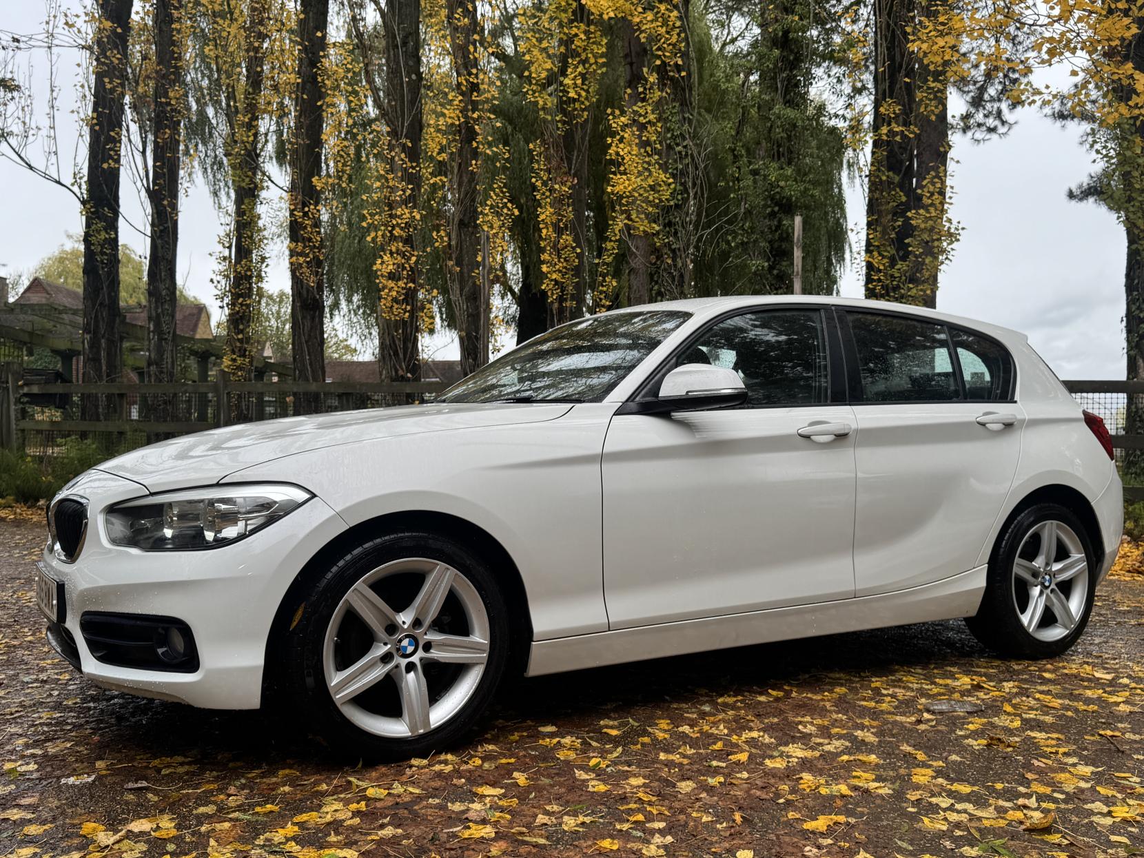 BMW 1 Series 1.5 118i Sport Hatchback 5dr Petrol Manual Euro 6 (s/s) (136 ps)