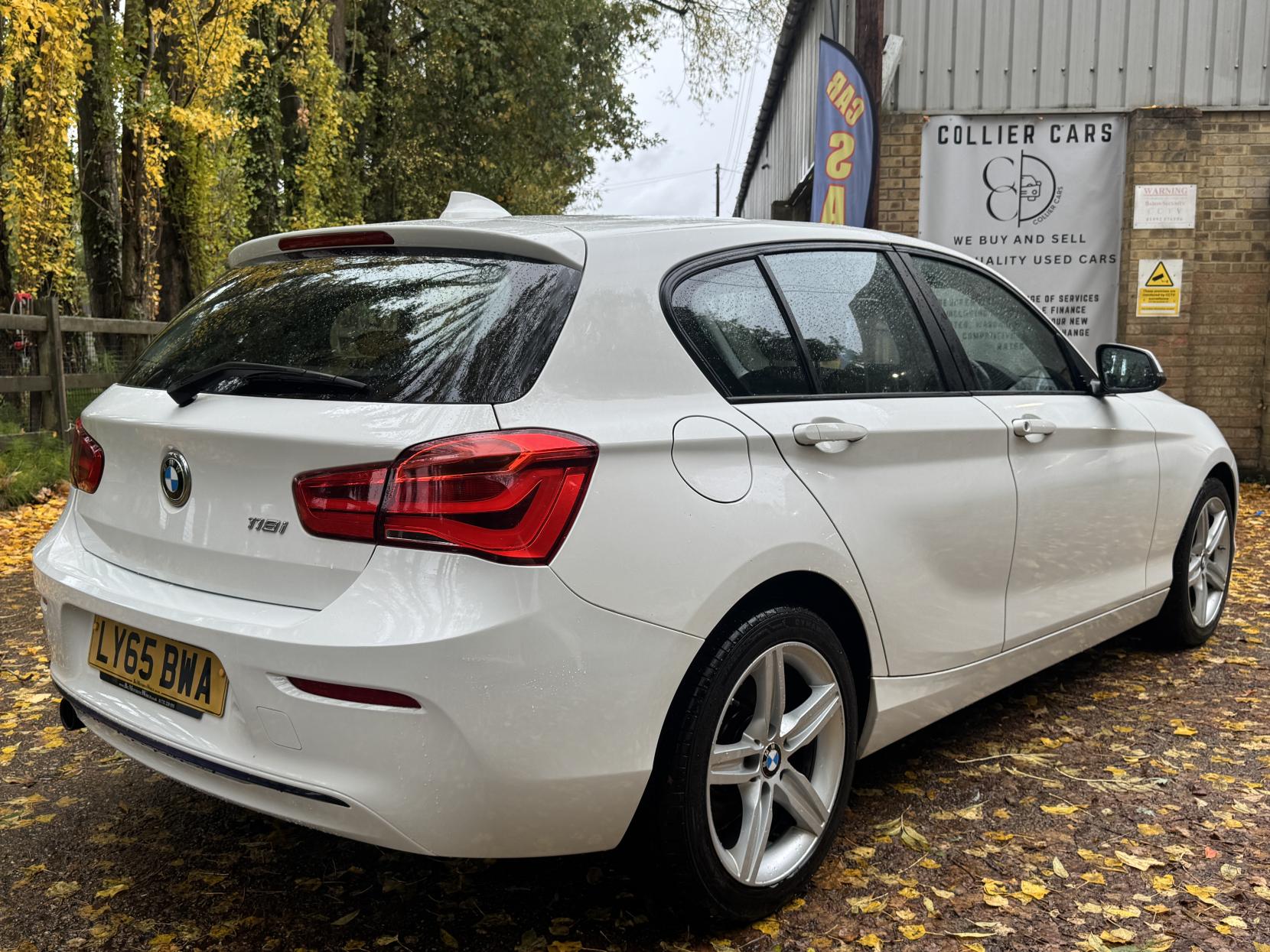 BMW 1 Series 1.5 118i Sport Hatchback 5dr Petrol Manual Euro 6 (s/s) (136 ps)
