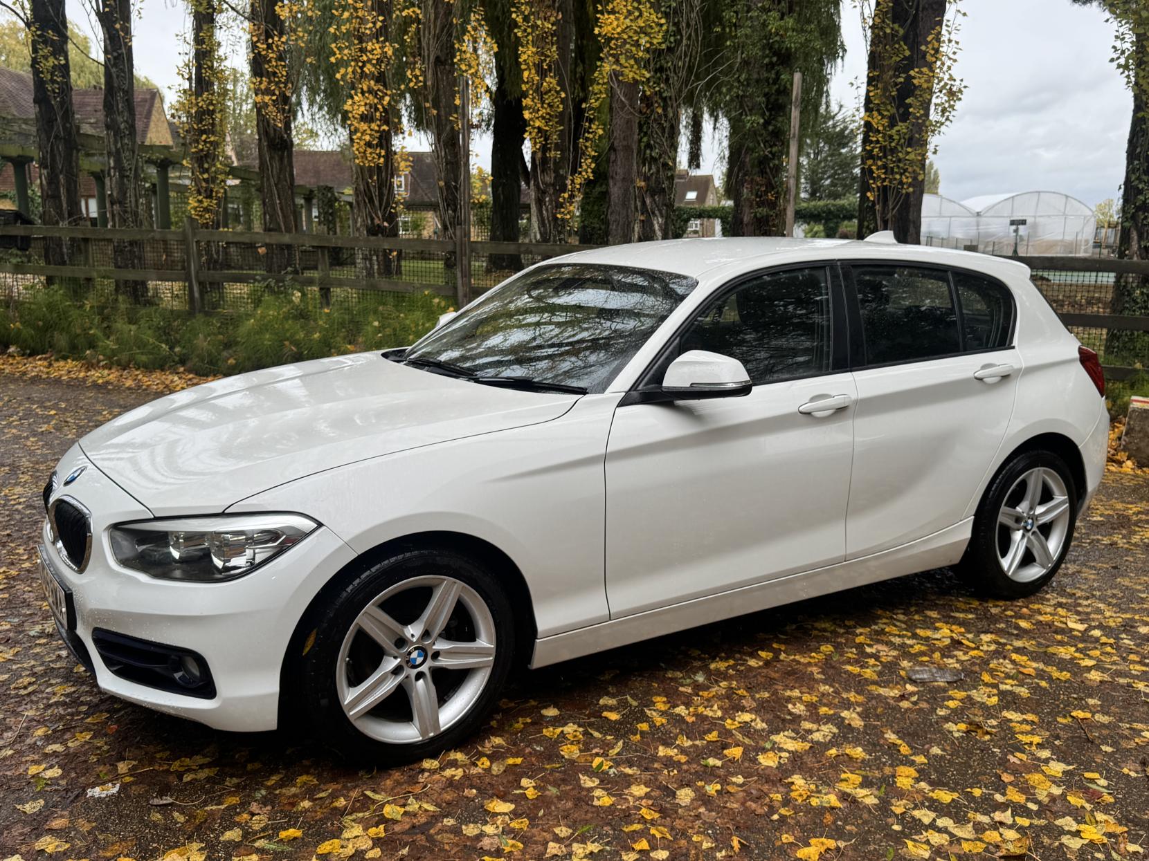 BMW 1 Series 1.5 118i Sport Hatchback 5dr Petrol Manual Euro 6 (s/s) (136 ps)