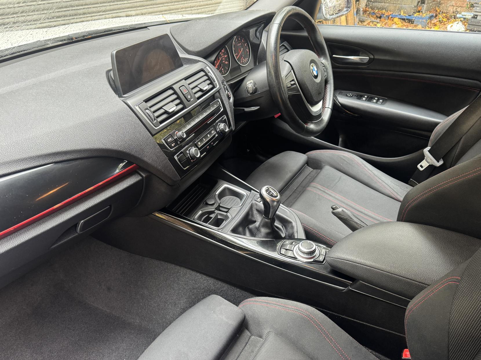 BMW 1 Series 1.5 118i Sport Hatchback 5dr Petrol Manual Euro 6 (s/s) (136 ps)
