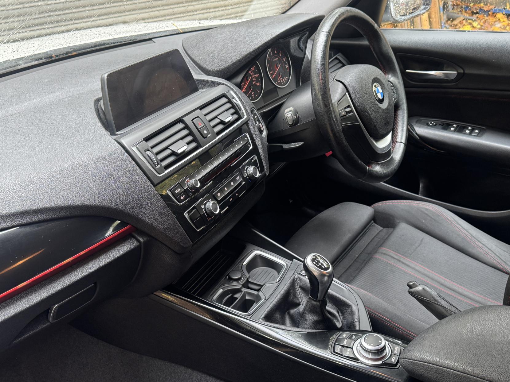 BMW 1 Series 1.5 118i Sport Hatchback 5dr Petrol Manual Euro 6 (s/s) (136 ps)