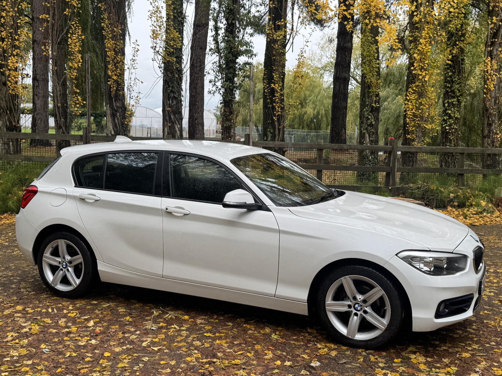 BMW 1 Series 1.5 118i Sport Hatchback 5dr Petrol Manual Euro 6 (s/s) (136 ps)