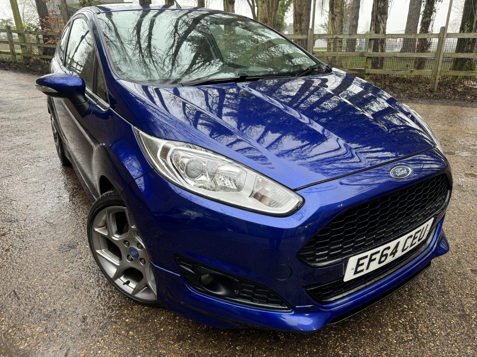 Ford Fiesta 1.0T EcoBoost Zetec S Hatchback 3dr Petrol Manual Euro 5 (s/s) (125 ps)