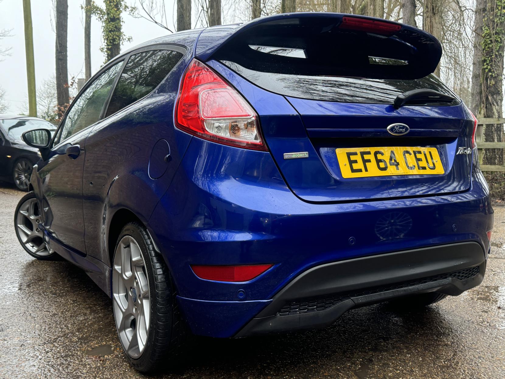 Ford Fiesta 1.0T EcoBoost Zetec S Hatchback 3dr Petrol Manual Euro 5 (s/s) (125 ps)