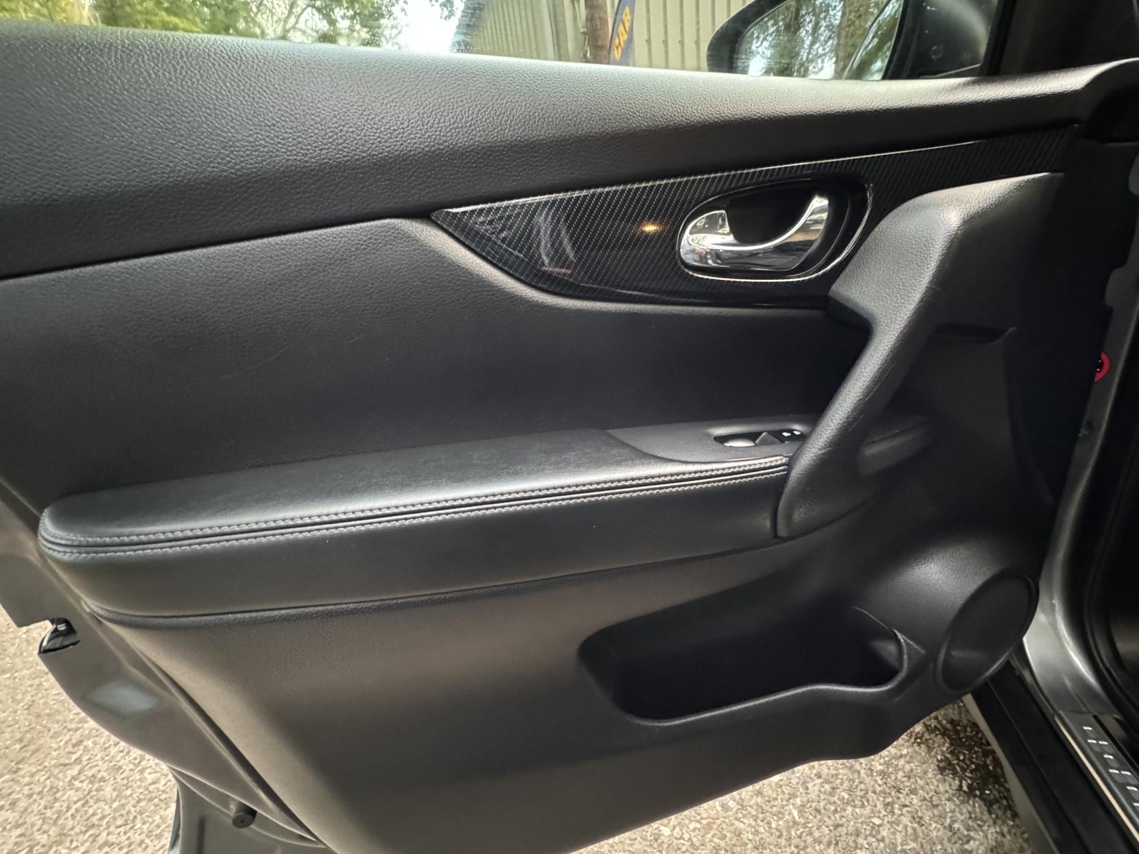 Nissan X-Trail 1.6 dCi N-Connecta SUV 5dr Diesel XTRON Euro 6 (s/s) (130 ps)