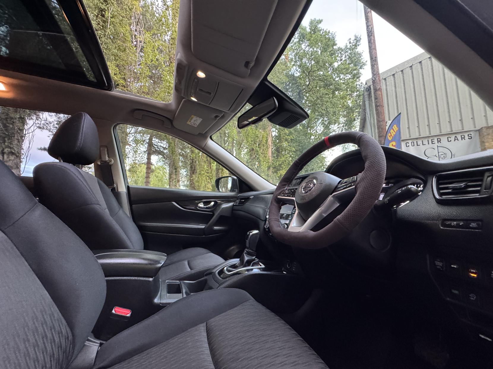 Nissan X-Trail 1.6 dCi N-Connecta SUV 5dr Diesel XTRON Euro 6 (s/s) (130 ps)