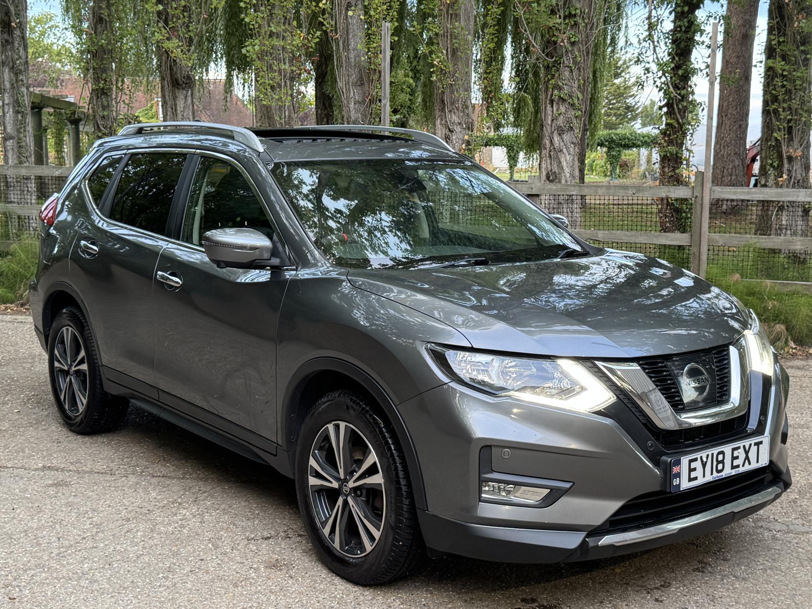 Nissan X-Trail 1.6 dCi N-Connecta SUV 5dr Diesel XTRON Euro 6 (s/s) (130 ps)