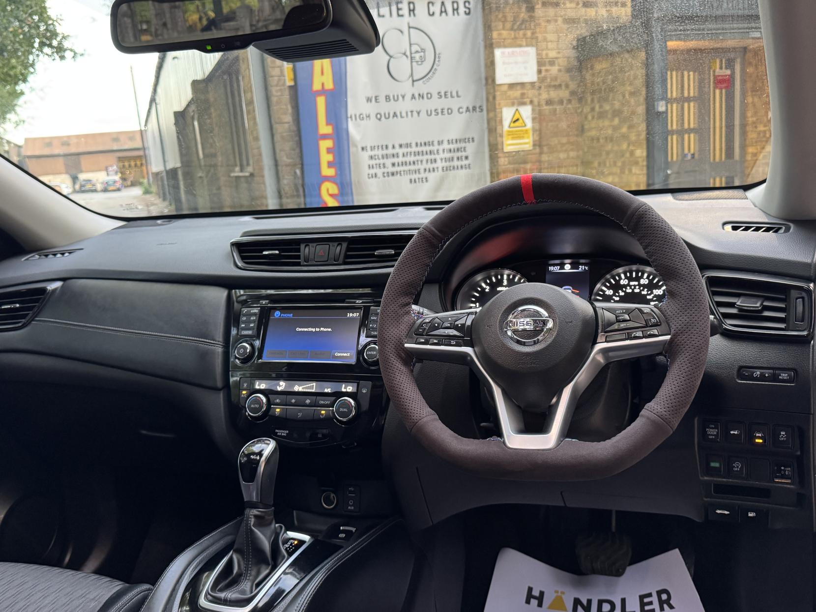 Nissan X-Trail 1.6 dCi N-Connecta SUV 5dr Diesel XTRON Euro 6 (s/s) (130 ps)