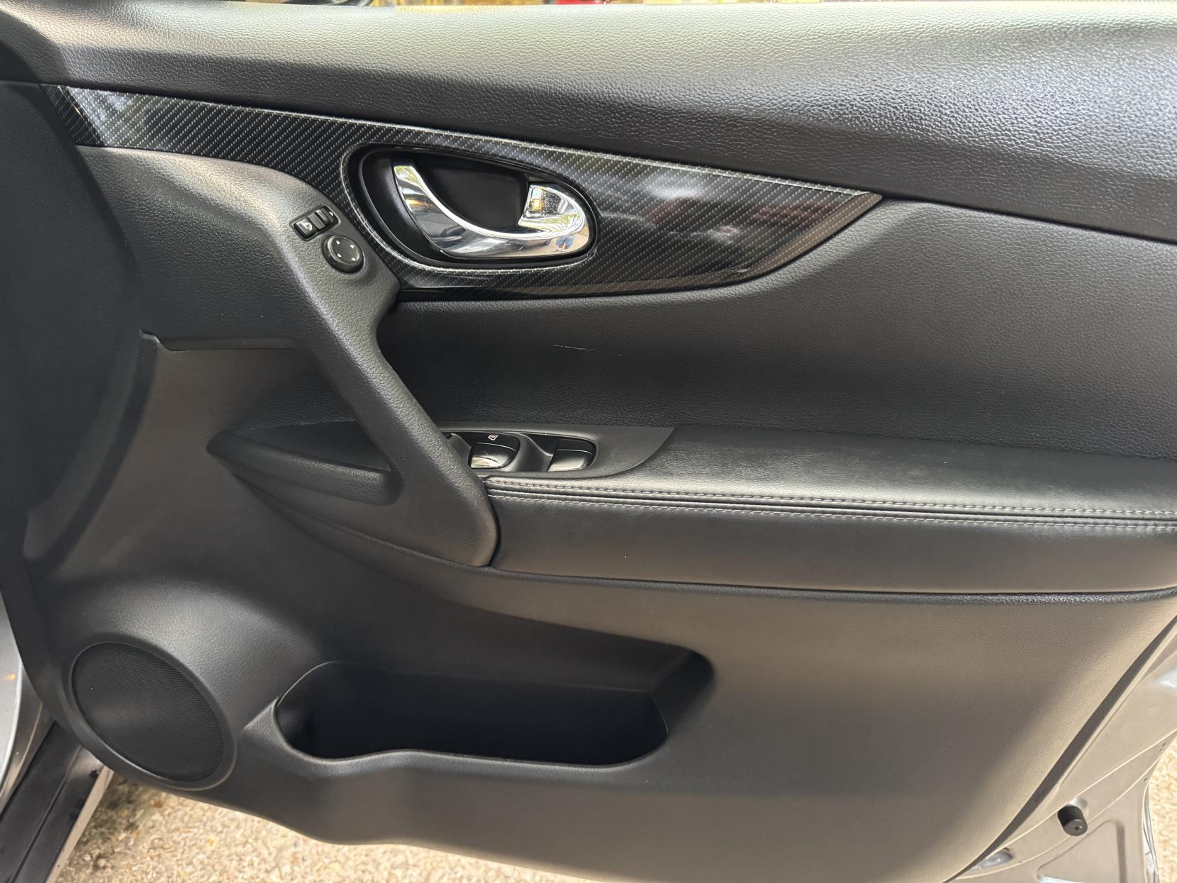 Nissan X-Trail 1.6 dCi N-Connecta SUV 5dr Diesel XTRON Euro 6 (s/s) (130 ps)