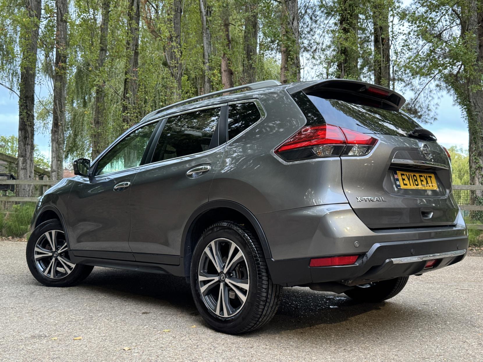 Nissan X-Trail 1.6 dCi N-Connecta SUV 5dr Diesel XTRON Euro 6 (s/s) (130 ps)