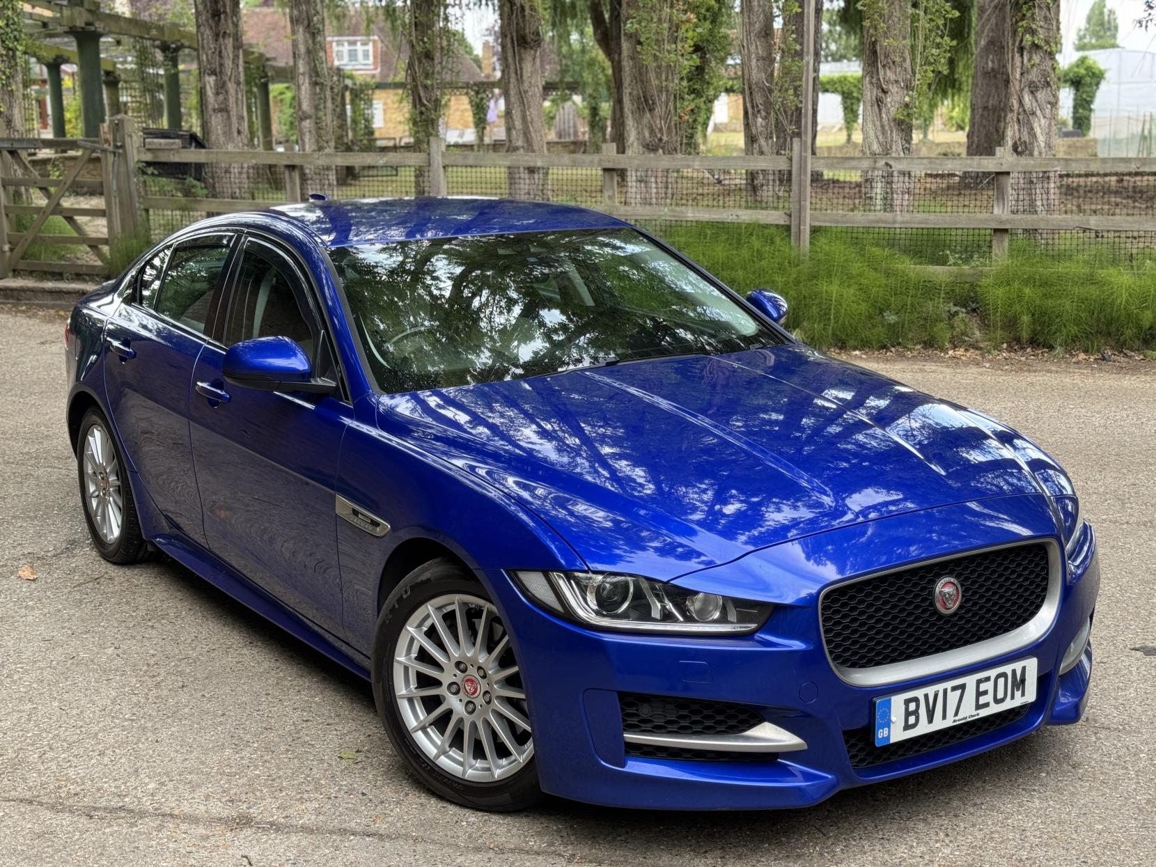 Jaguar XE 2.0d R-Sport Saloon 4dr Diesel Manual Euro 6 (s/s) (163 ps)